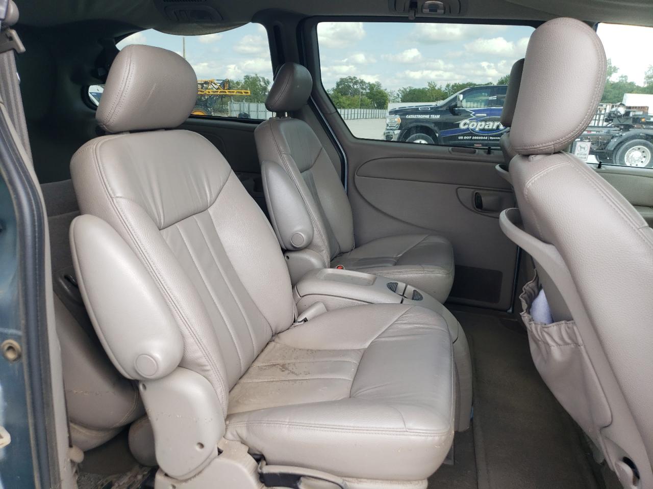 2003 Chrysler Town & Country Lxi Silver vin: 2C8GP54L23R188945