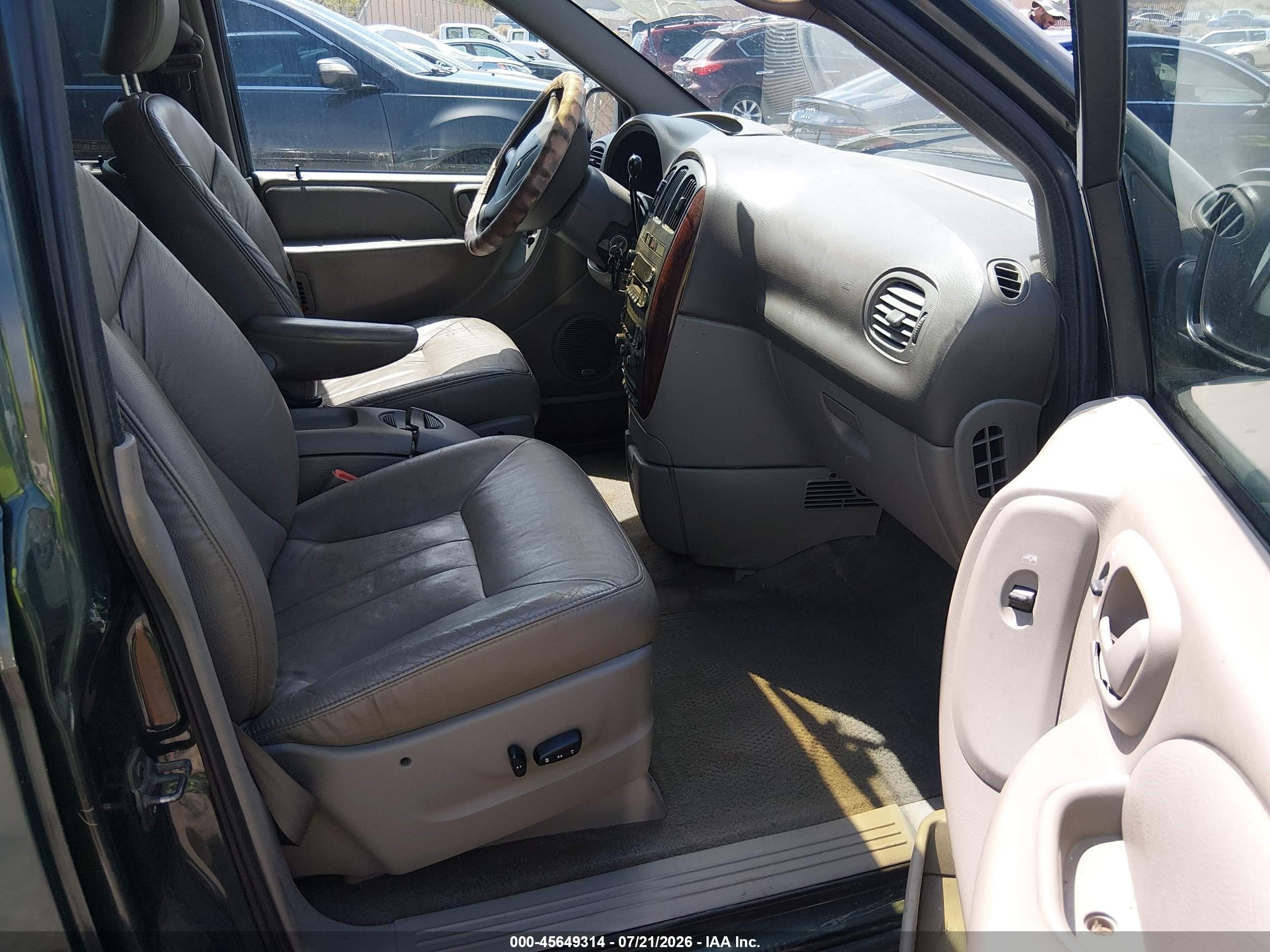 2001 Chrysler Town & Country Lxi Green vin: 2C8GP54L41R125813