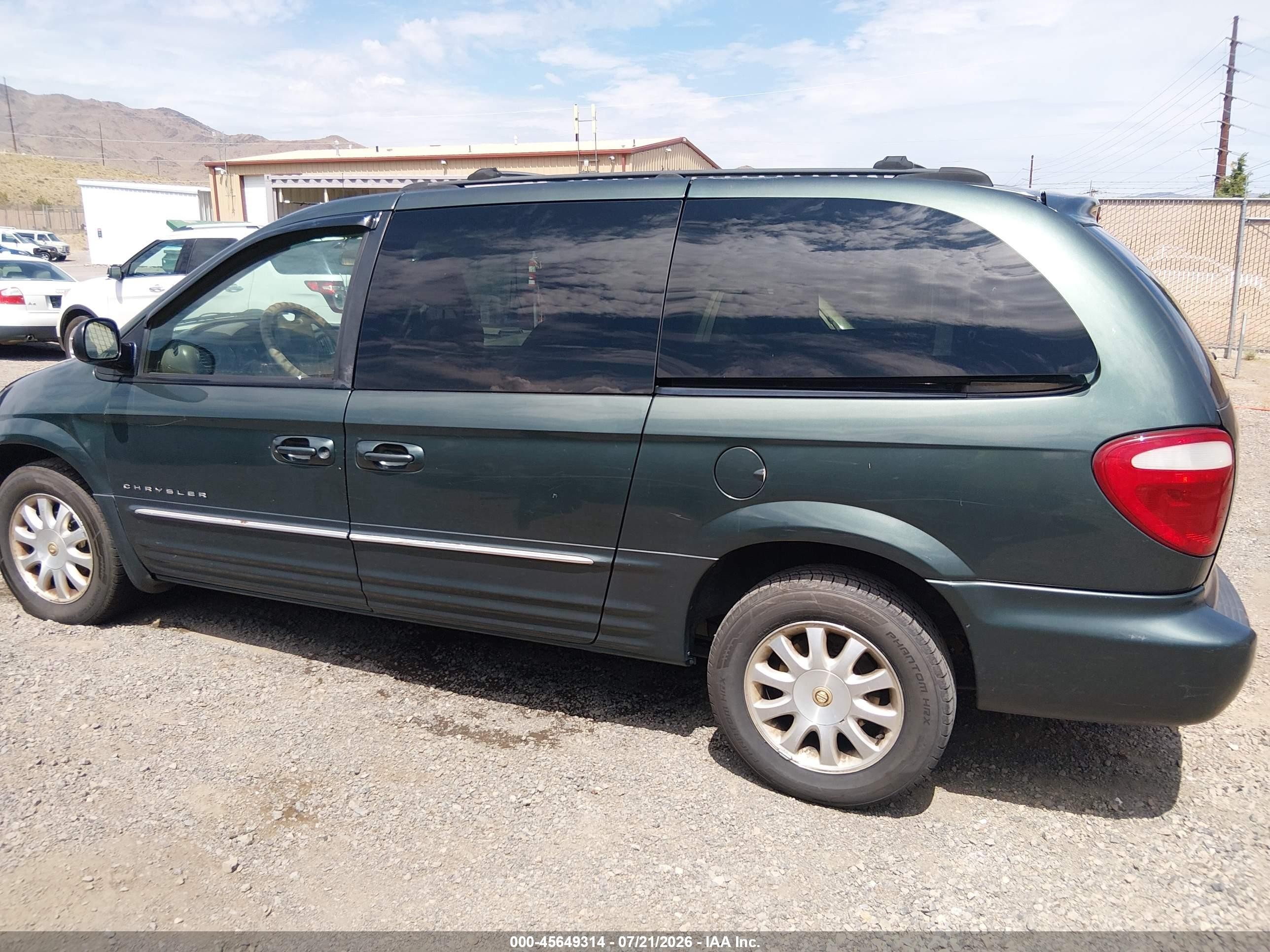 2001 Chrysler Town & Country Lxi Green vin: 2C8GP54L41R125813