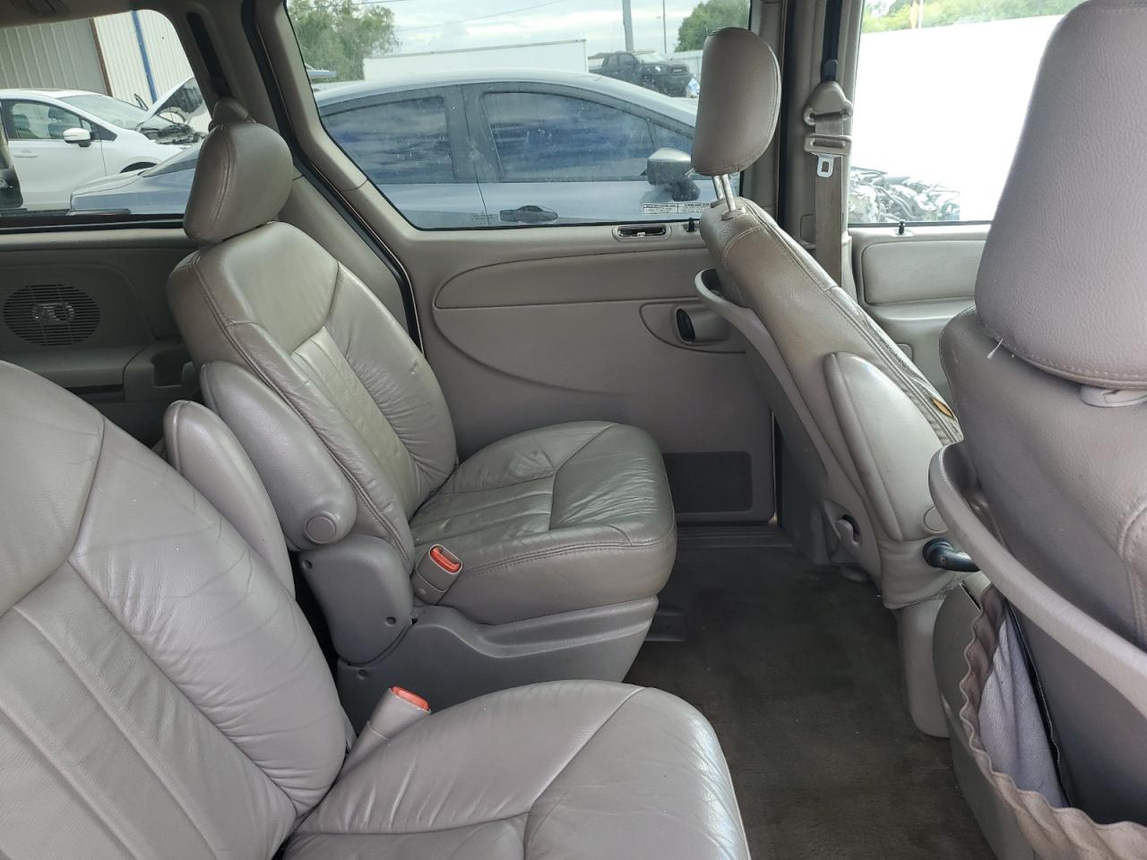2001 Chrysler Town & Country Lxi Gold vin: 2C8GP54L71R198285