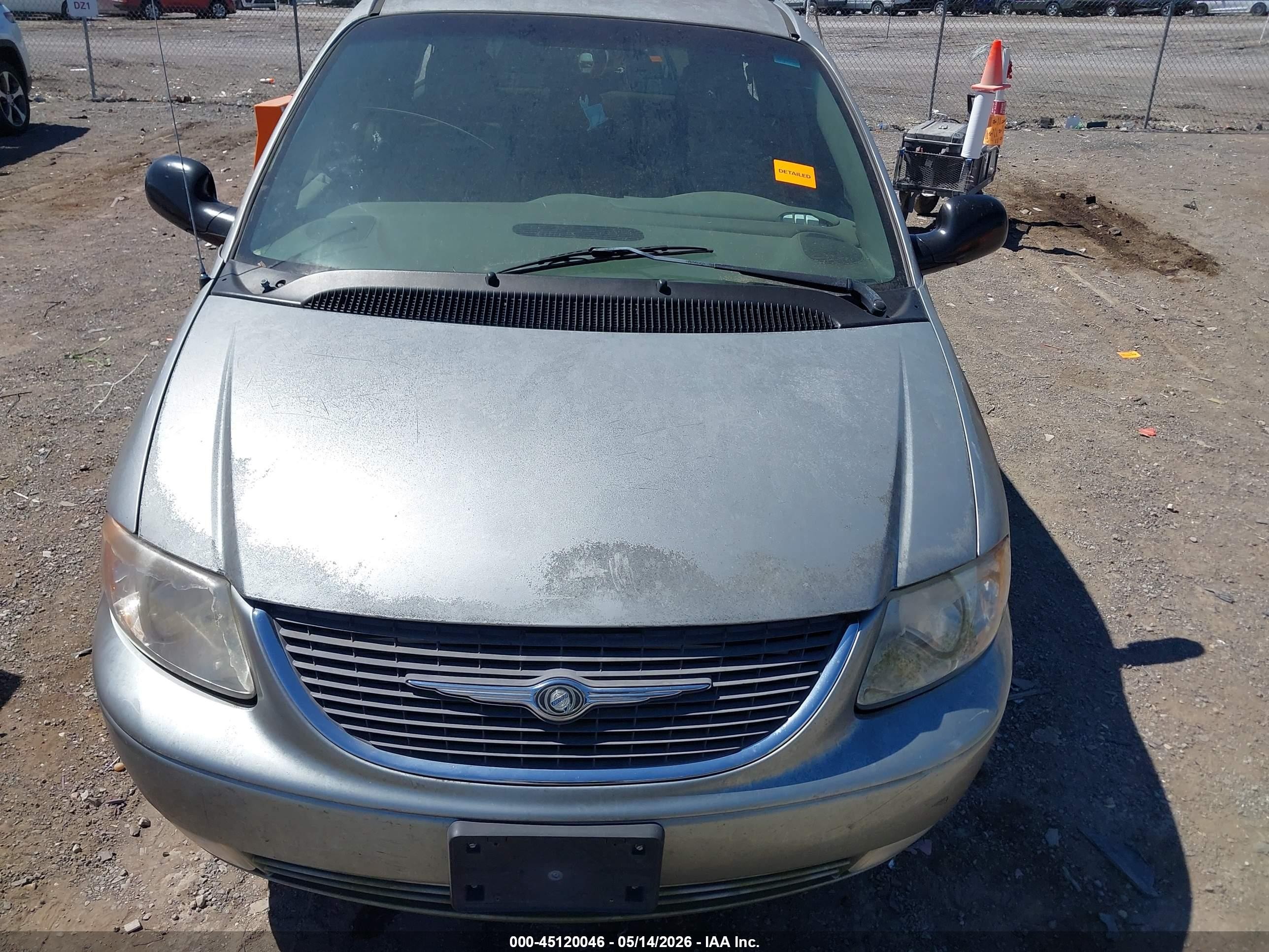2003 Chrysler Town & Country Lxi Silver vin: 2C8GP54L73R187872