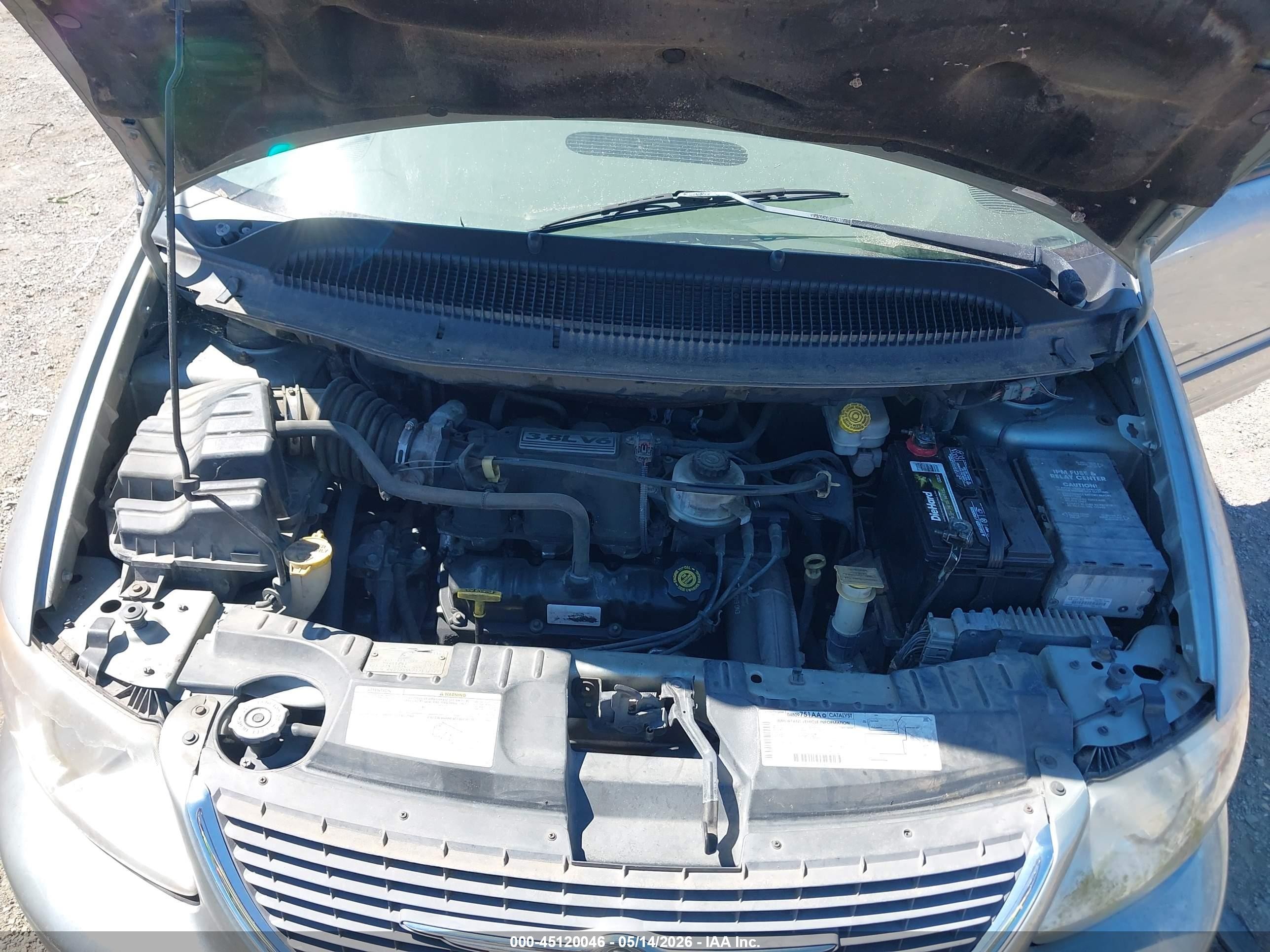 2003 Chrysler Town & Country Lxi Silver vin: 2C8GP54L73R187872