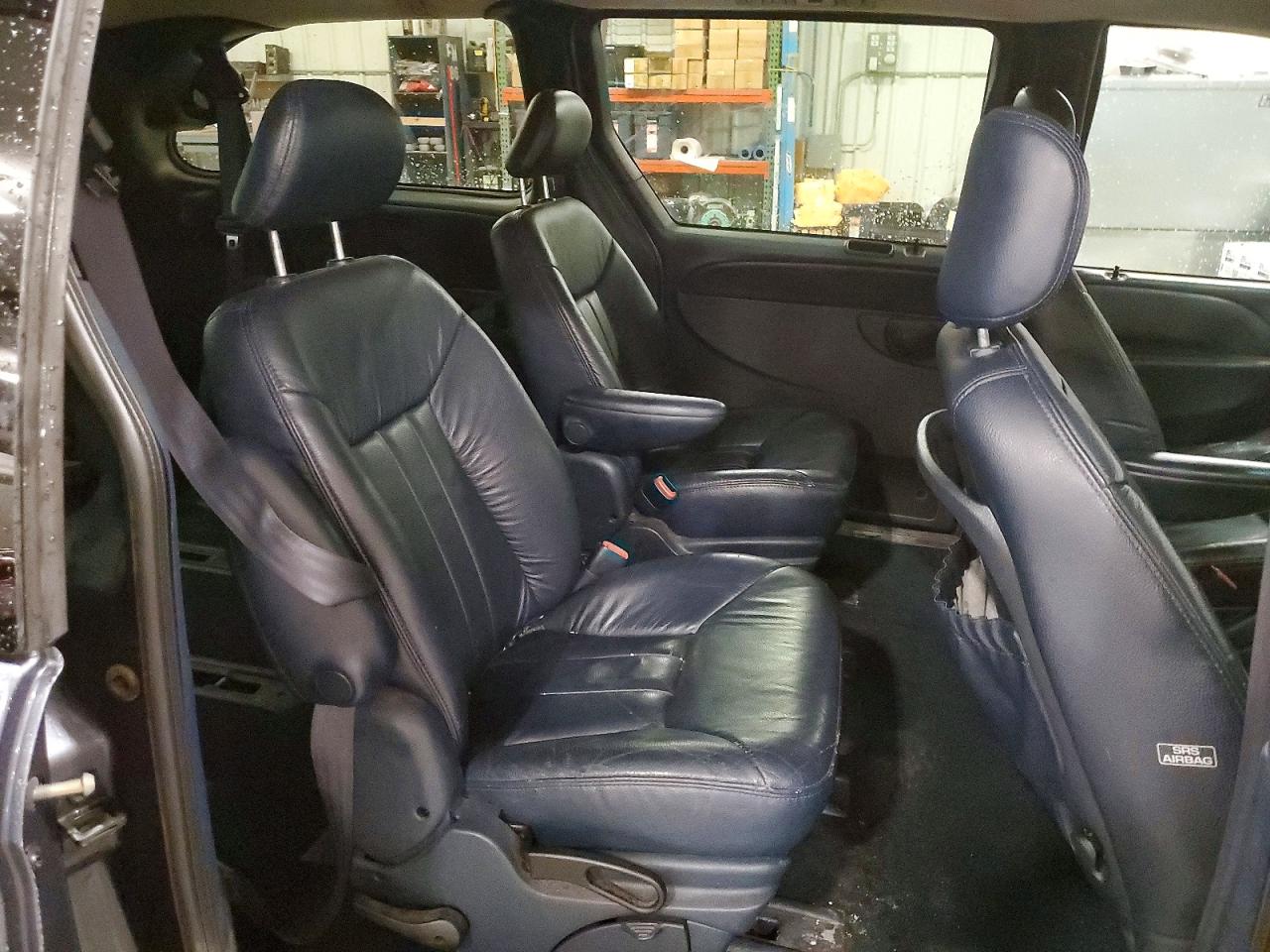 2001 Chrysler Town & Country Lxi Gray vin: 2C8GP54L81R250068