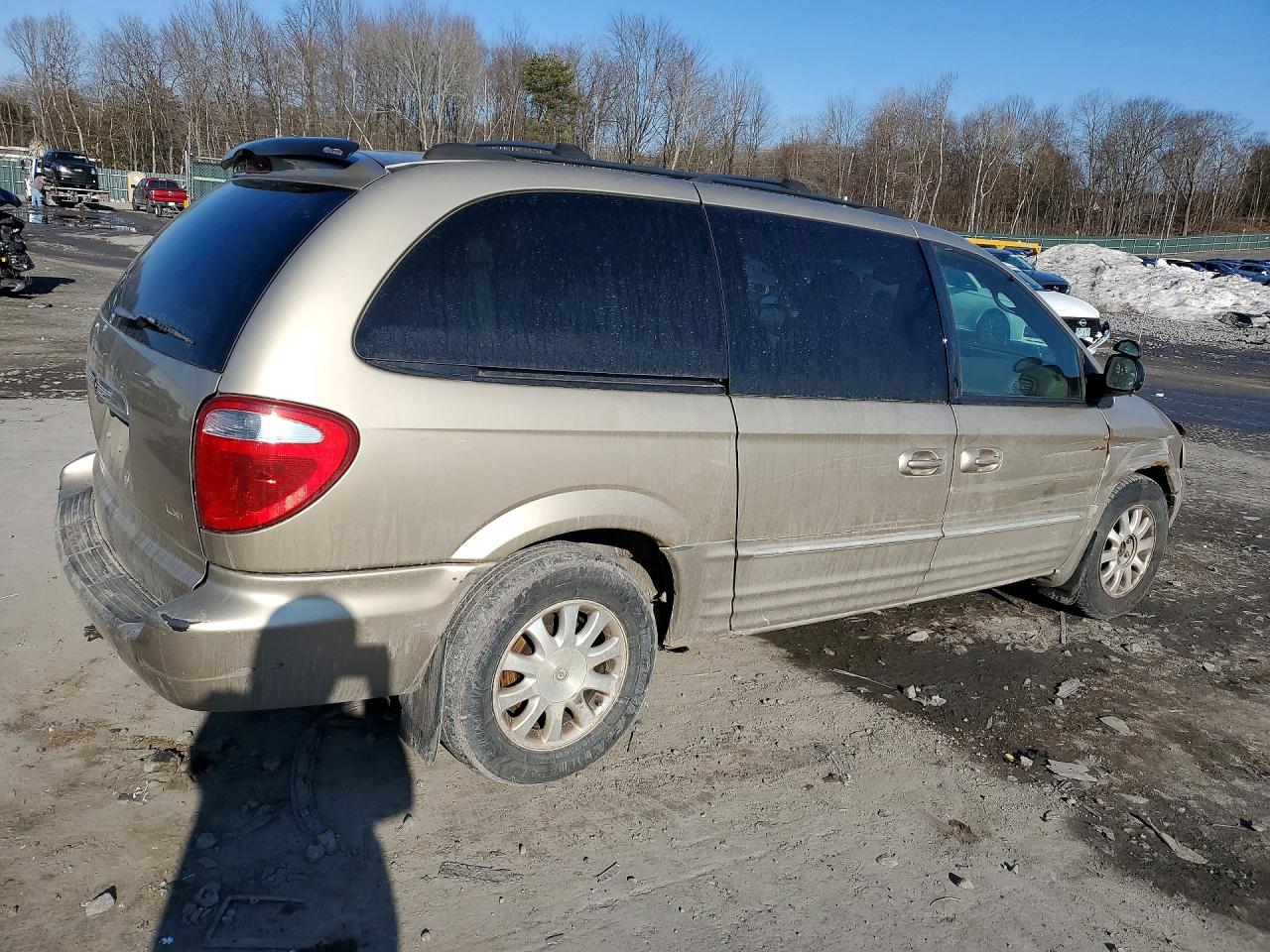 2003 Chrysler Town & Country Lxi Gold vin: 2C8GP54L93R234013