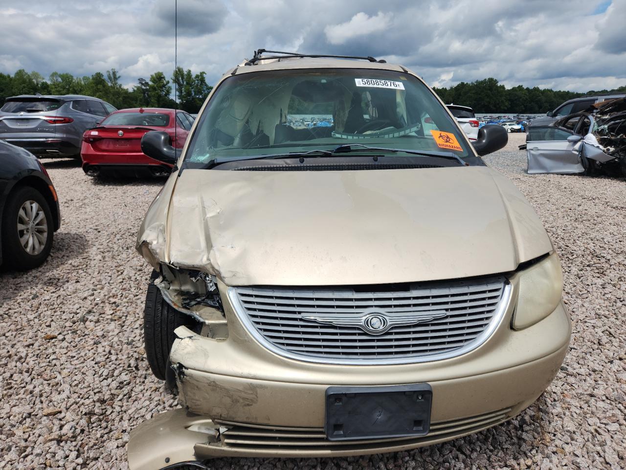 2001 Chrysler Town & Country Lxi Золотой vin: 2C8GP54LX1R274002