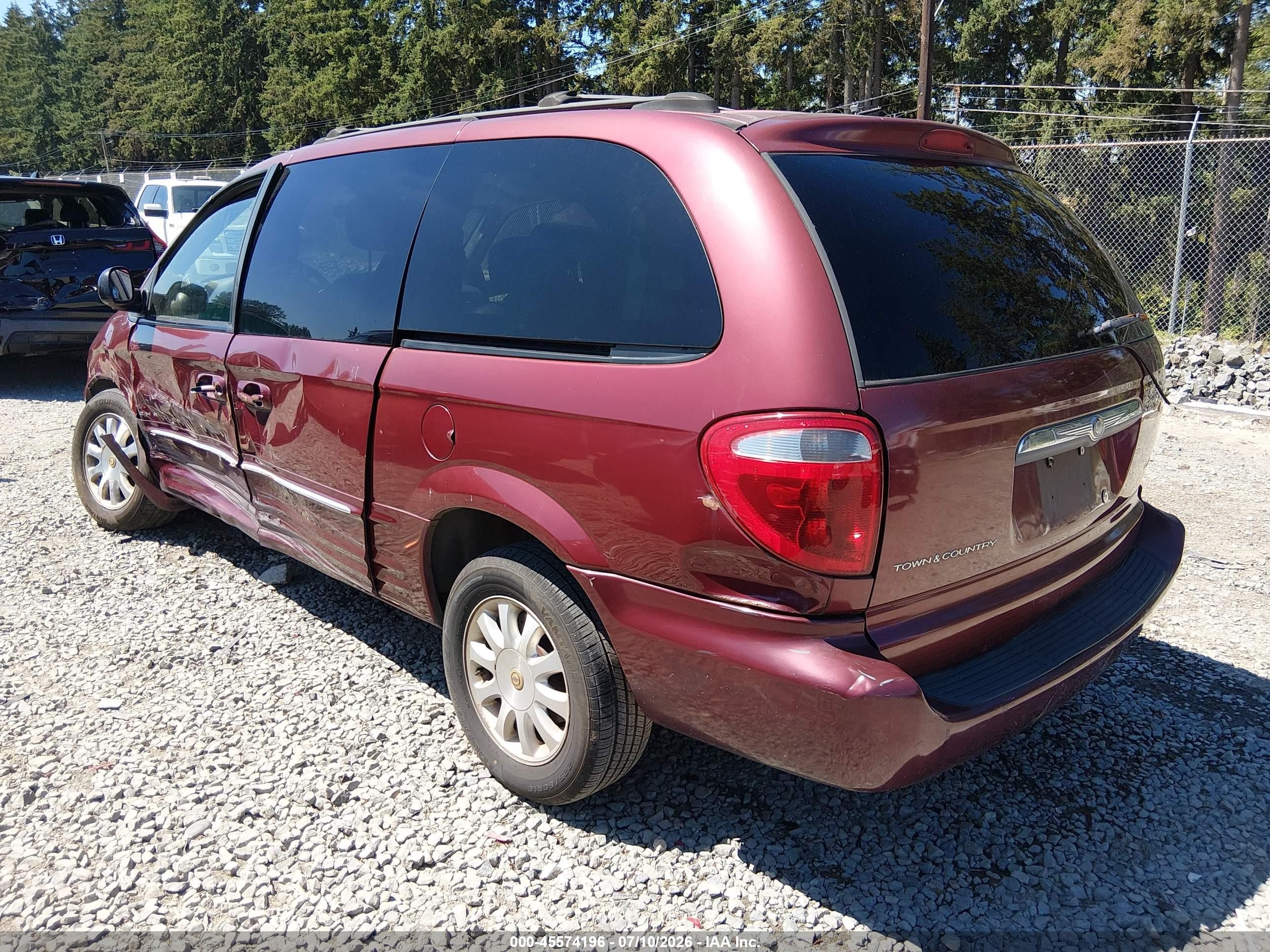 2001 Chrysler Town & Country Lxi Красный vin: 2C8GP54LX1R285548