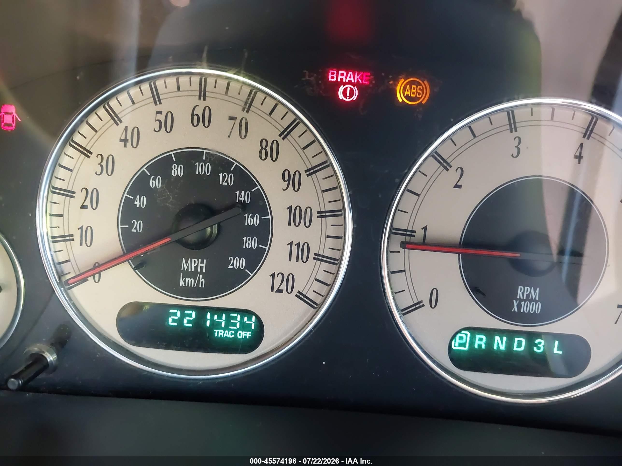 2001 Chrysler Town & Country Lxi Красный vin: 2C8GP54LX1R285548