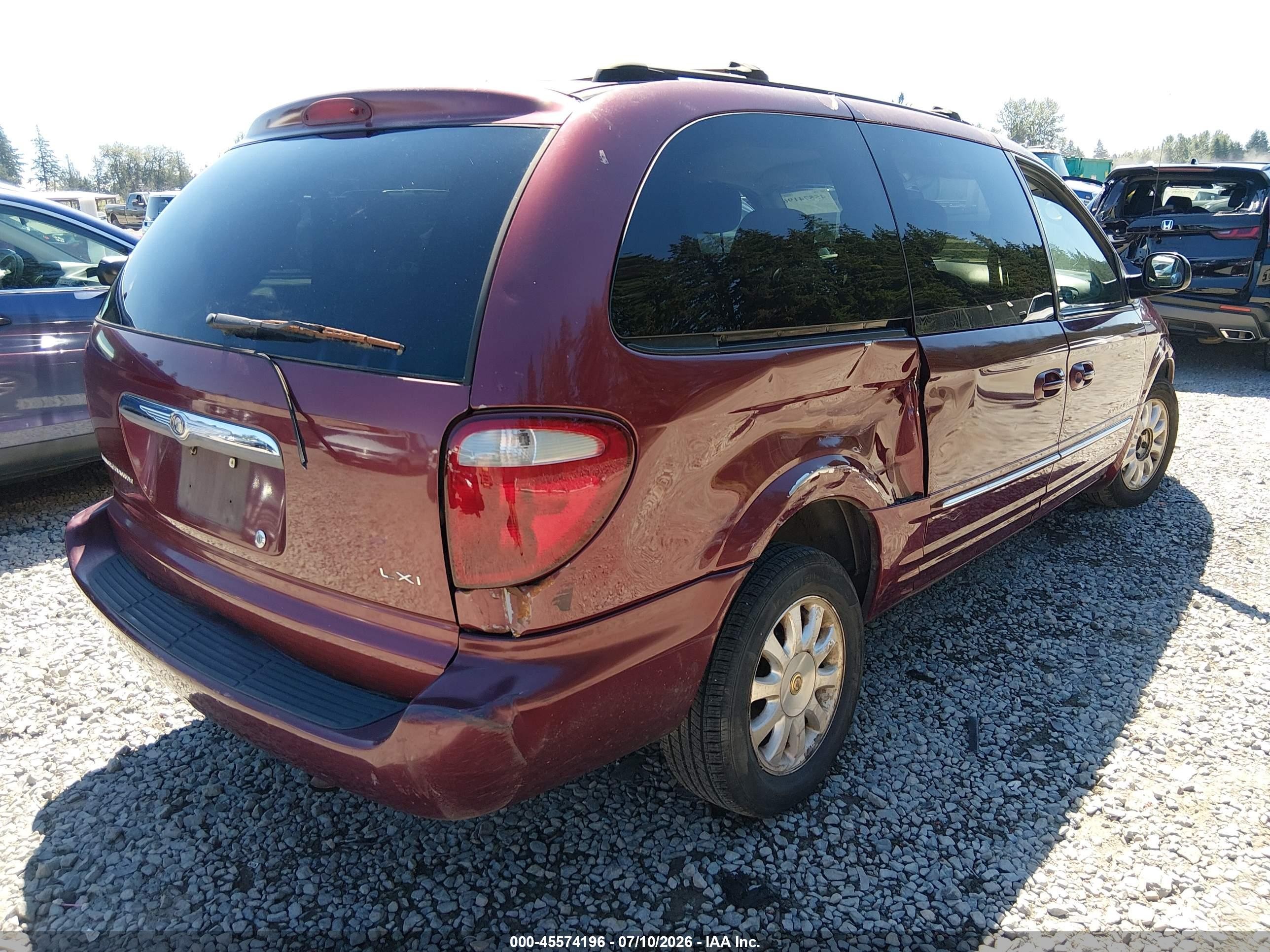 2001 Chrysler Town & Country Lxi Красный vin: 2C8GP54LX1R285548