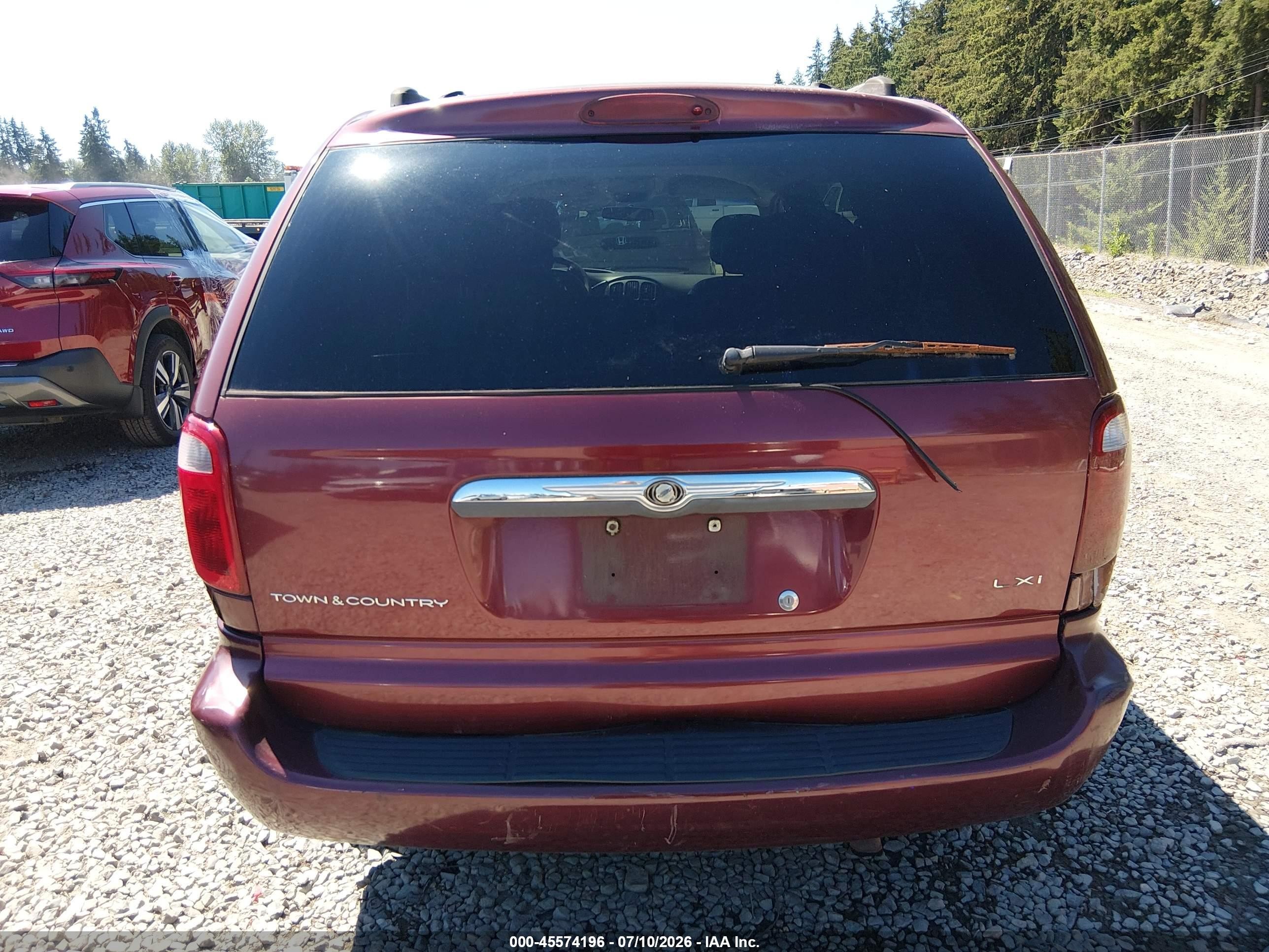 2001 Chrysler Town & Country Lxi Красный vin: 2C8GP54LX1R285548