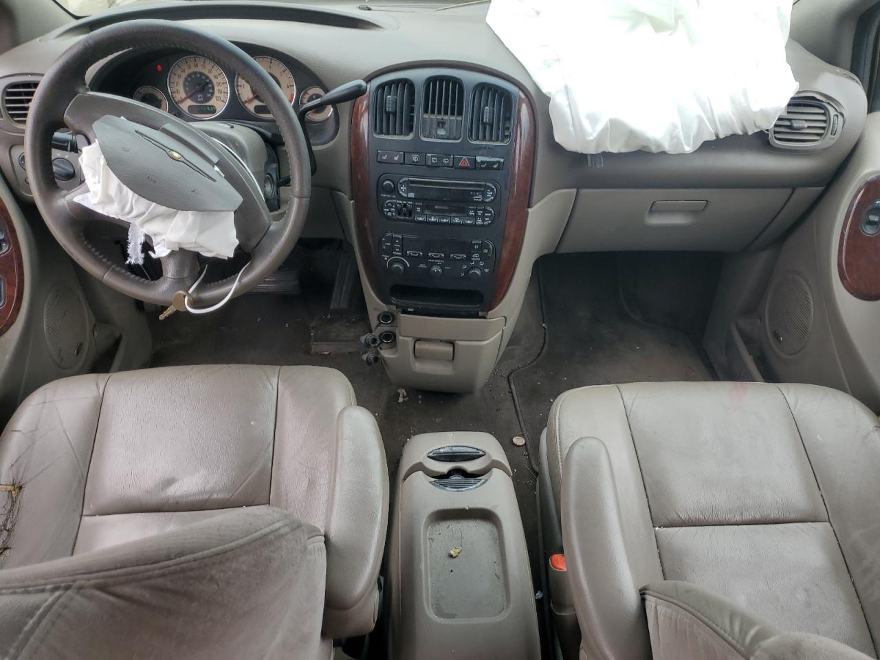 2001 Chrysler Town & Country Limited Tan vin: 2C8GP64L01R146616
