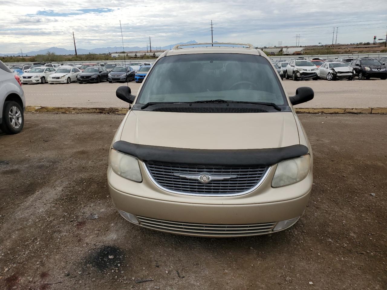 2001 Chrysler Town & Country Limited Gold vin: 2C8GP64L01R239524