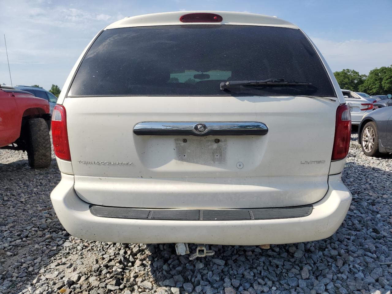 2001 Chrysler Town & Country Limited White vin: 2C8GP64L01R321656