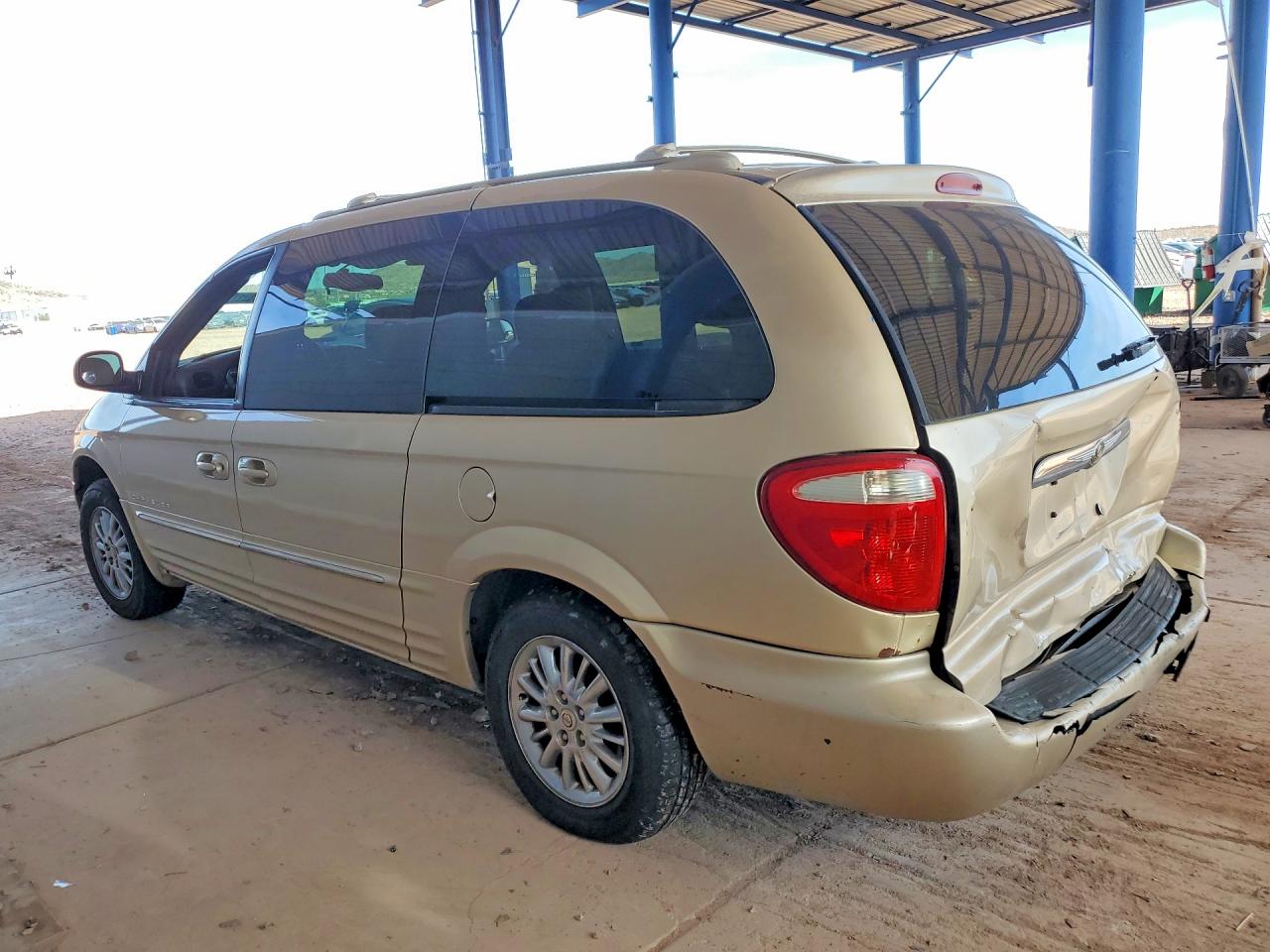 2001 Chrysler Town & Country Limited Beige vin: 2C8GP64L11R145166