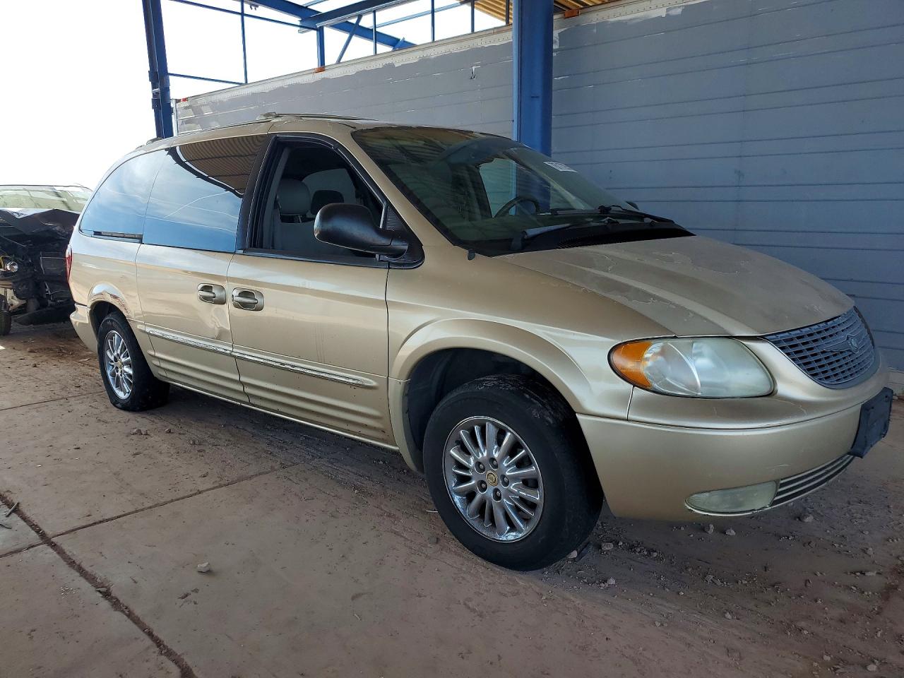 2001 Chrysler Town & Country Limited Beige vin: 2C8GP64L11R145166