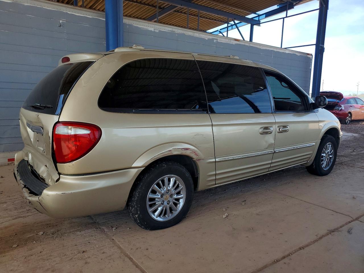 2001 Chrysler Town & Country Limited Beige vin: 2C8GP64L11R145166