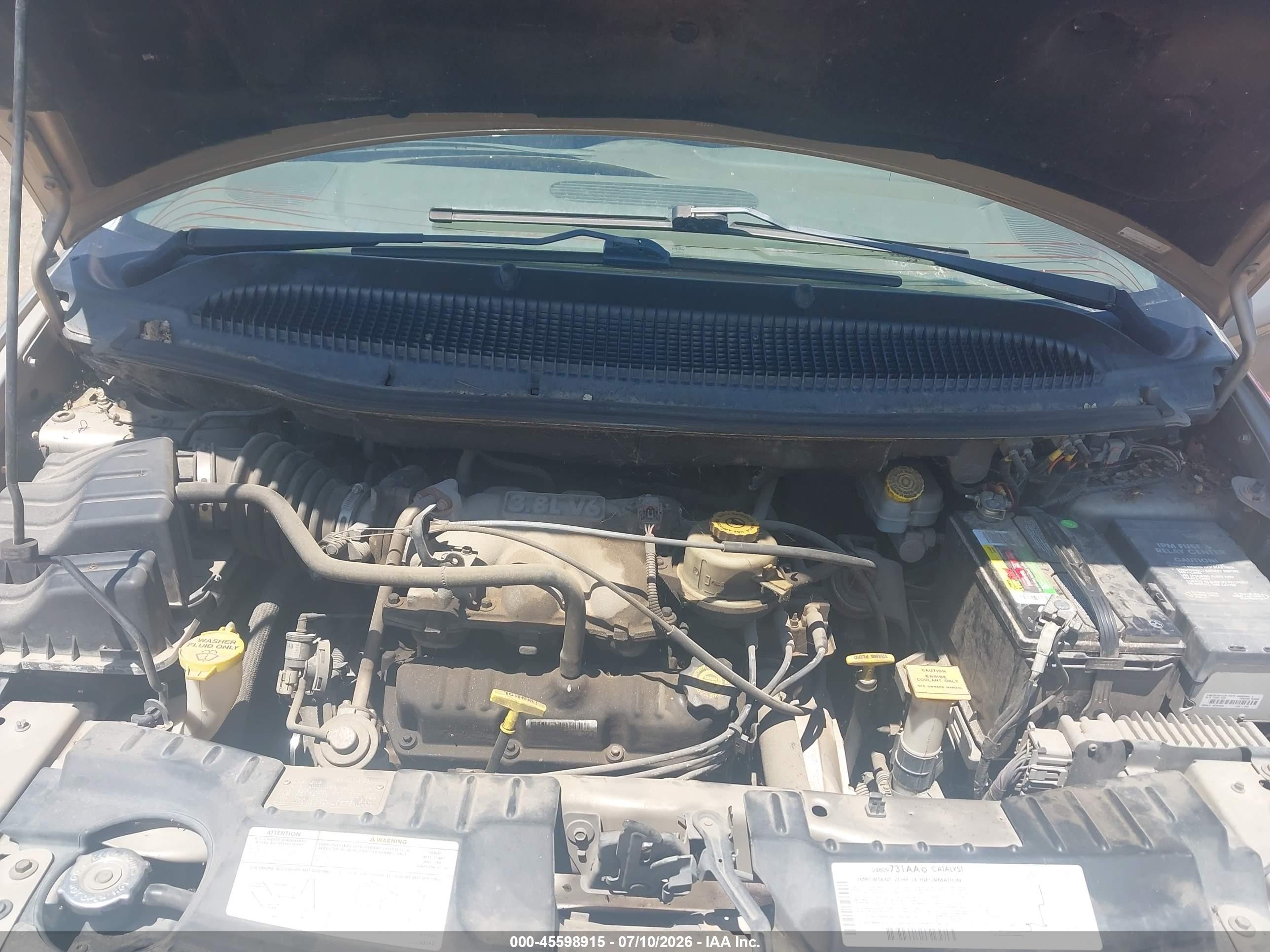 2002 Chrysler Town & Country Limited Gold vin: 2C8GP64L12R510494