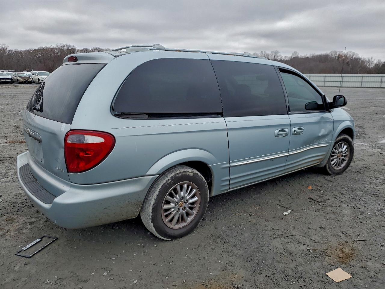 2001 Chrysler Town & Country Limited Blue vin: 2C8GP64L21R139618