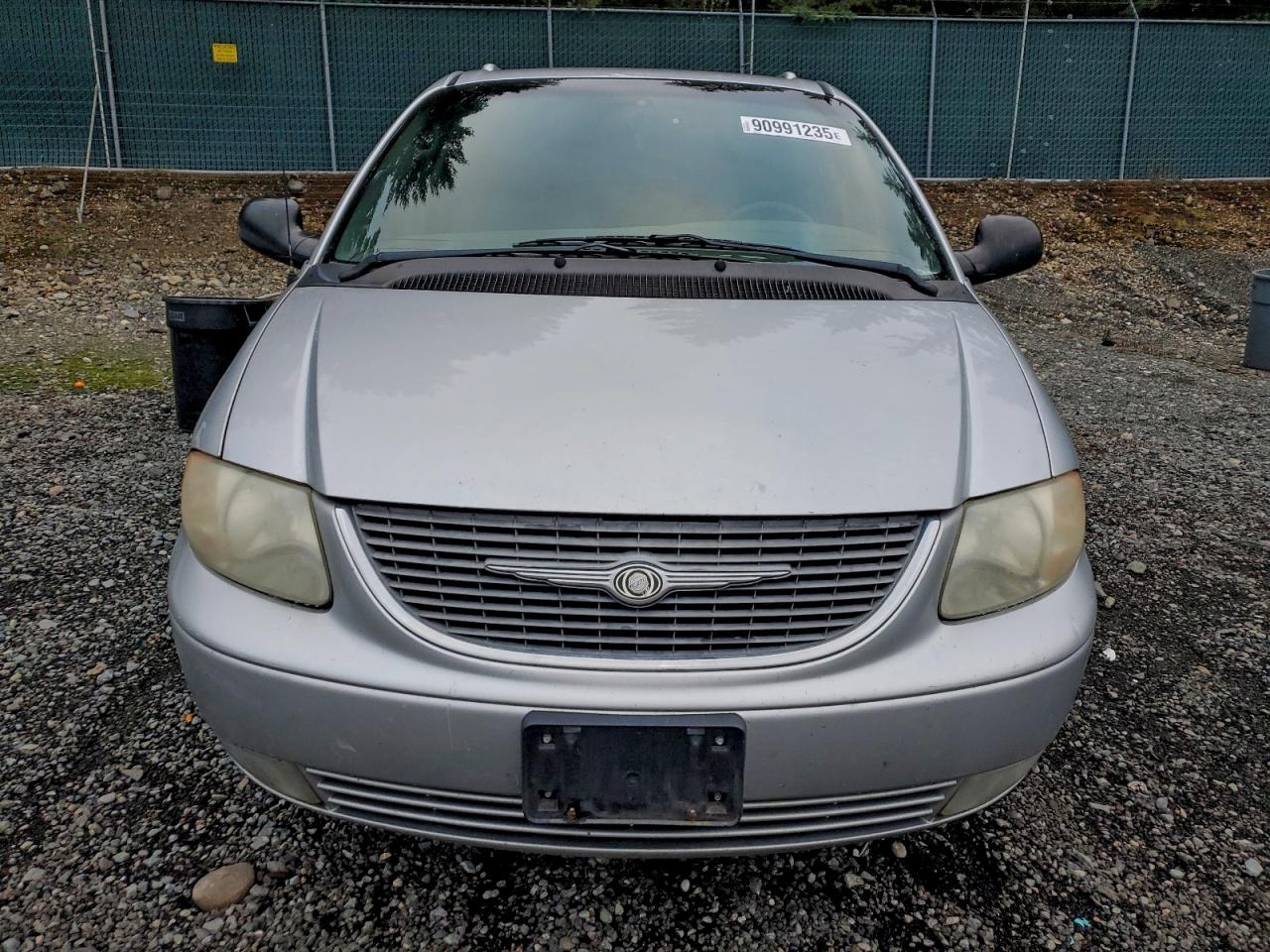 2001 Chrysler Town & Country Limited Silver vin: 2C8GP64L21R251755