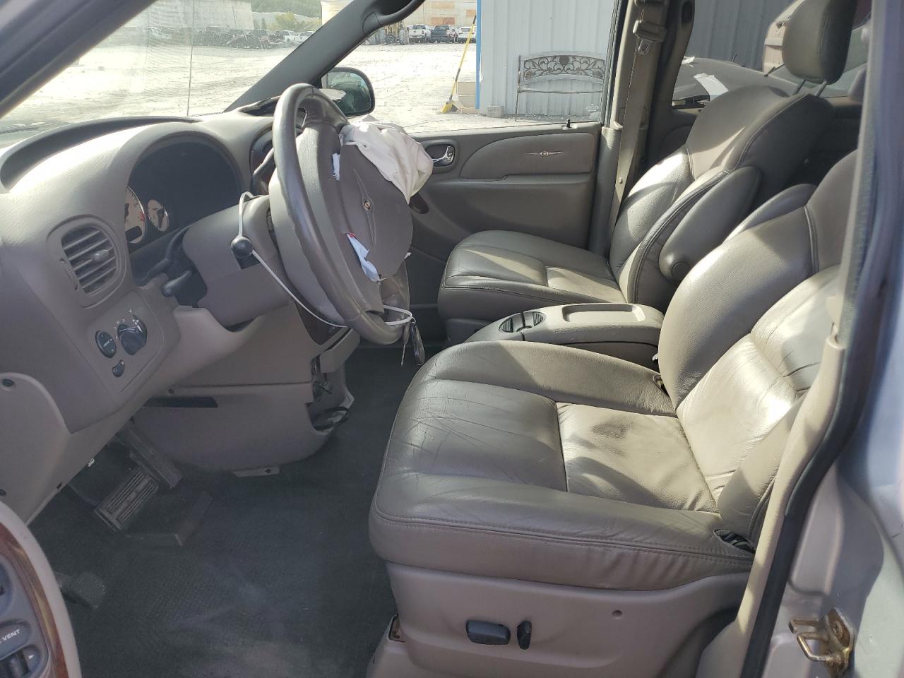 2003 Chrysler Town & Country Limited Silver vin: 2C8GP64L23R223845