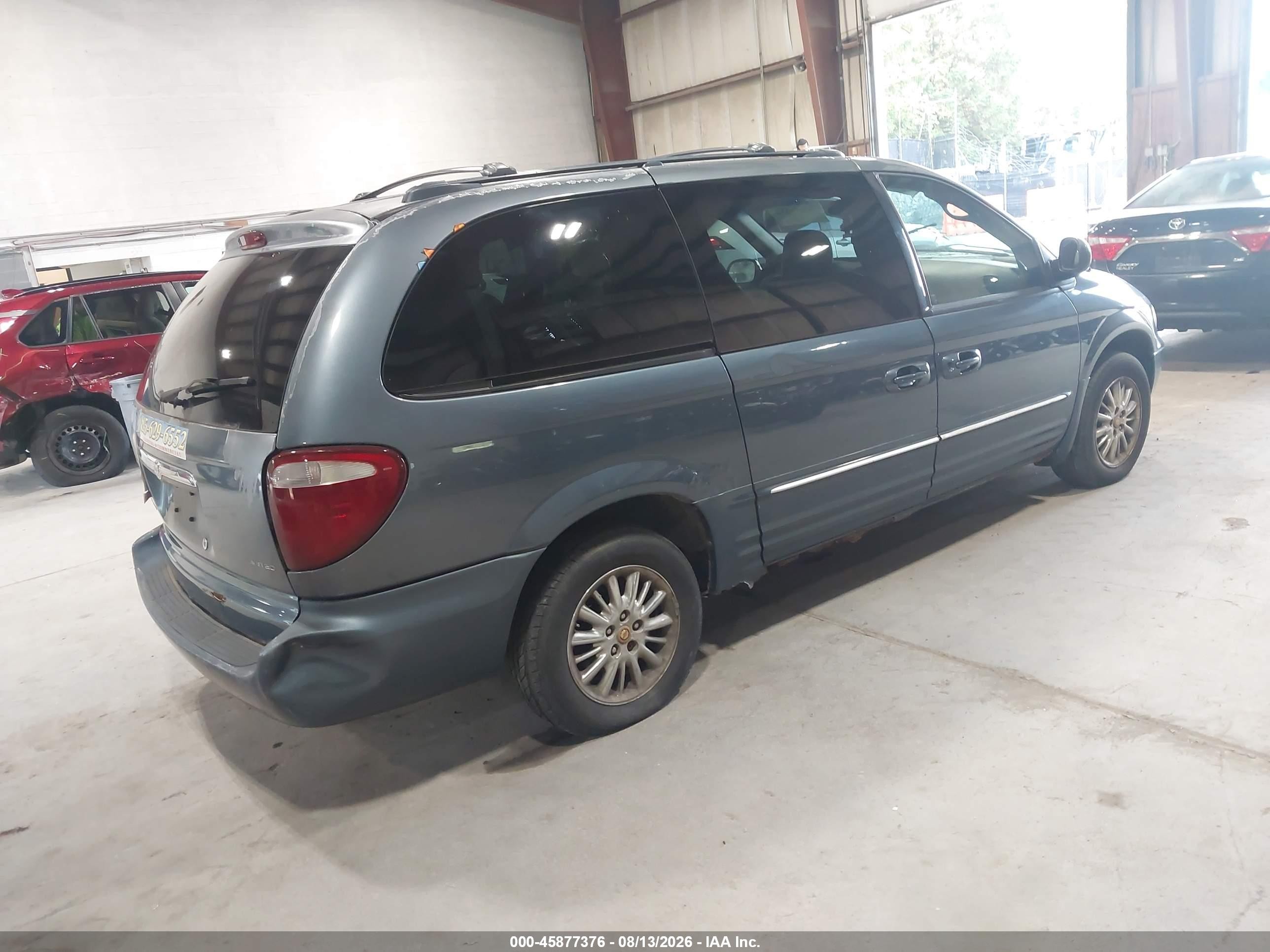 2002 Chrysler Town & Country Limited Gray vin: 2C8GP64L32R575945