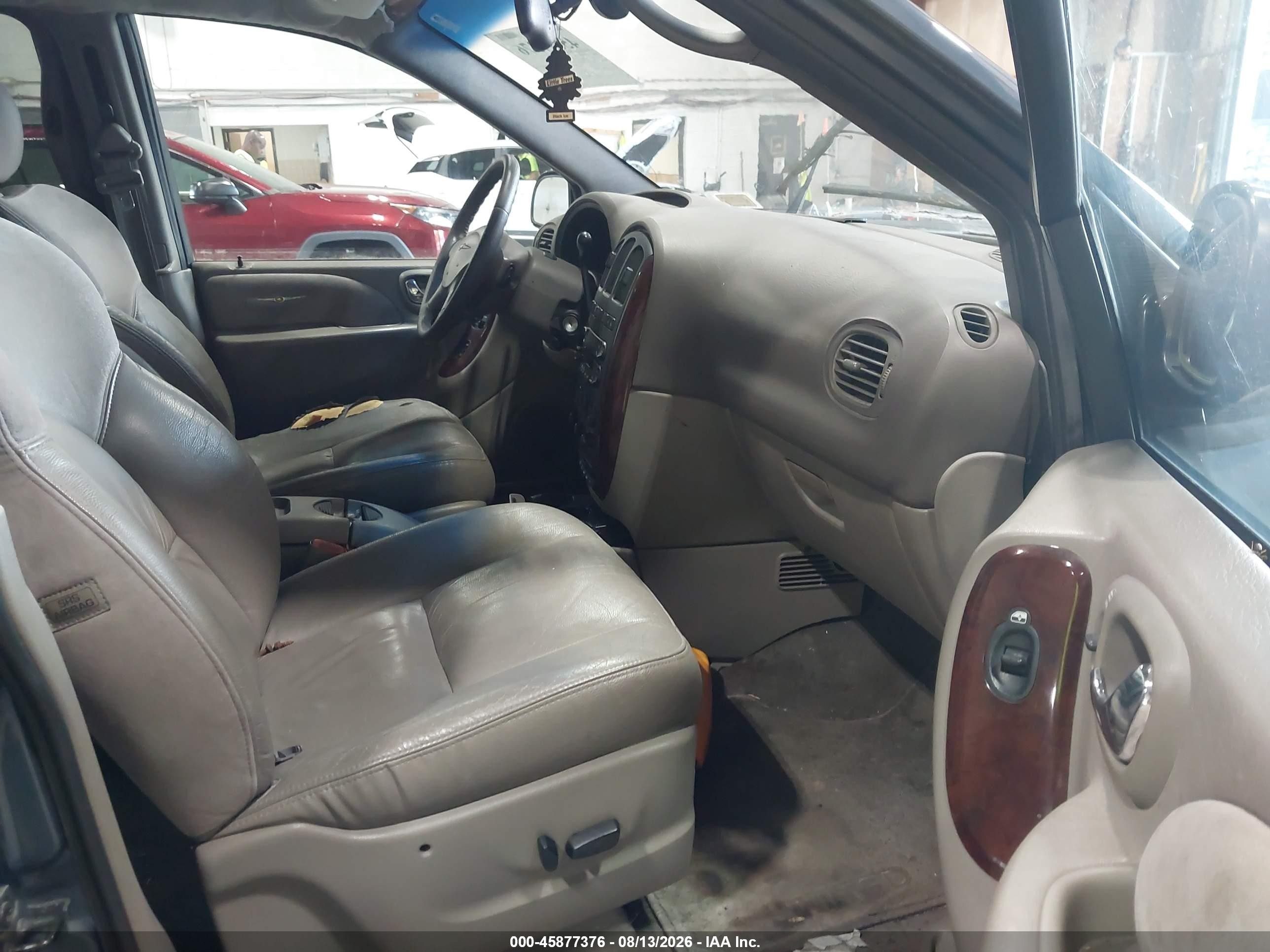 2002 Chrysler Town & Country Limited Gray vin: 2C8GP64L32R575945