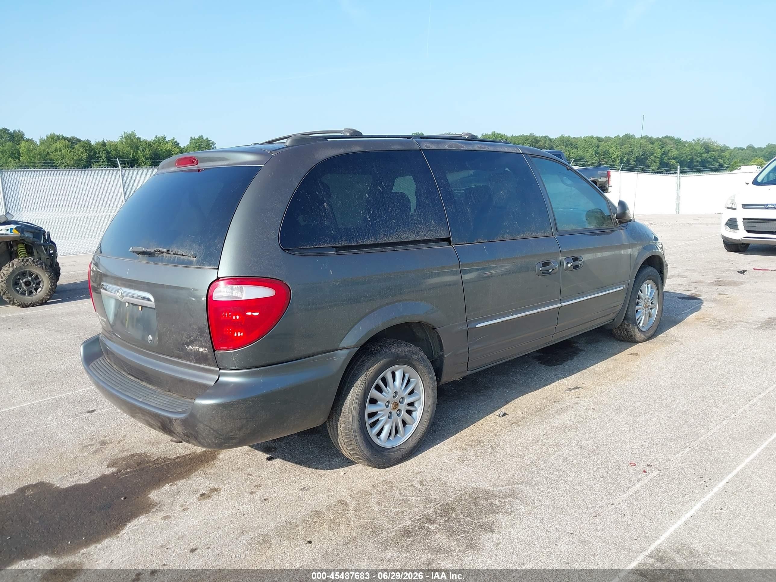 2002 Chrysler Town & Country Limited Green vin: 2C8GP64L32R603436