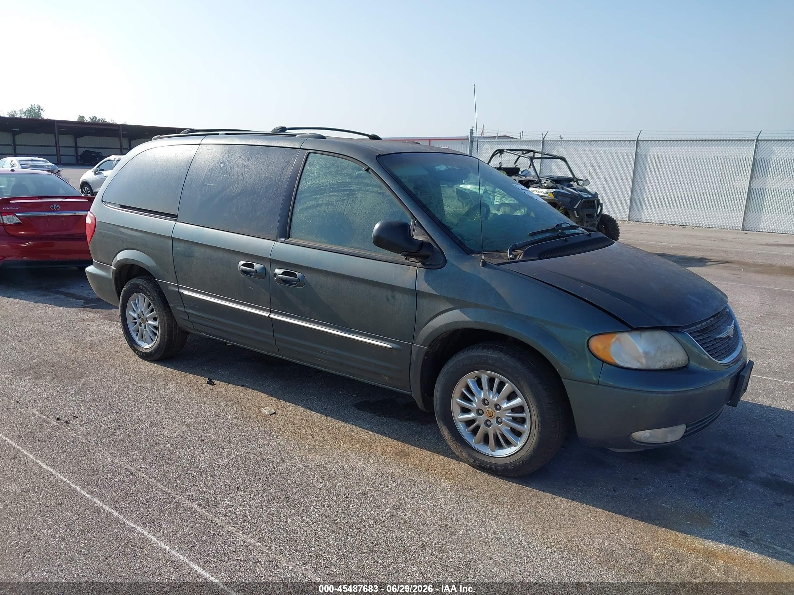 2002 Chrysler Town & Country Limited Green vin: 2C8GP64L32R603436
