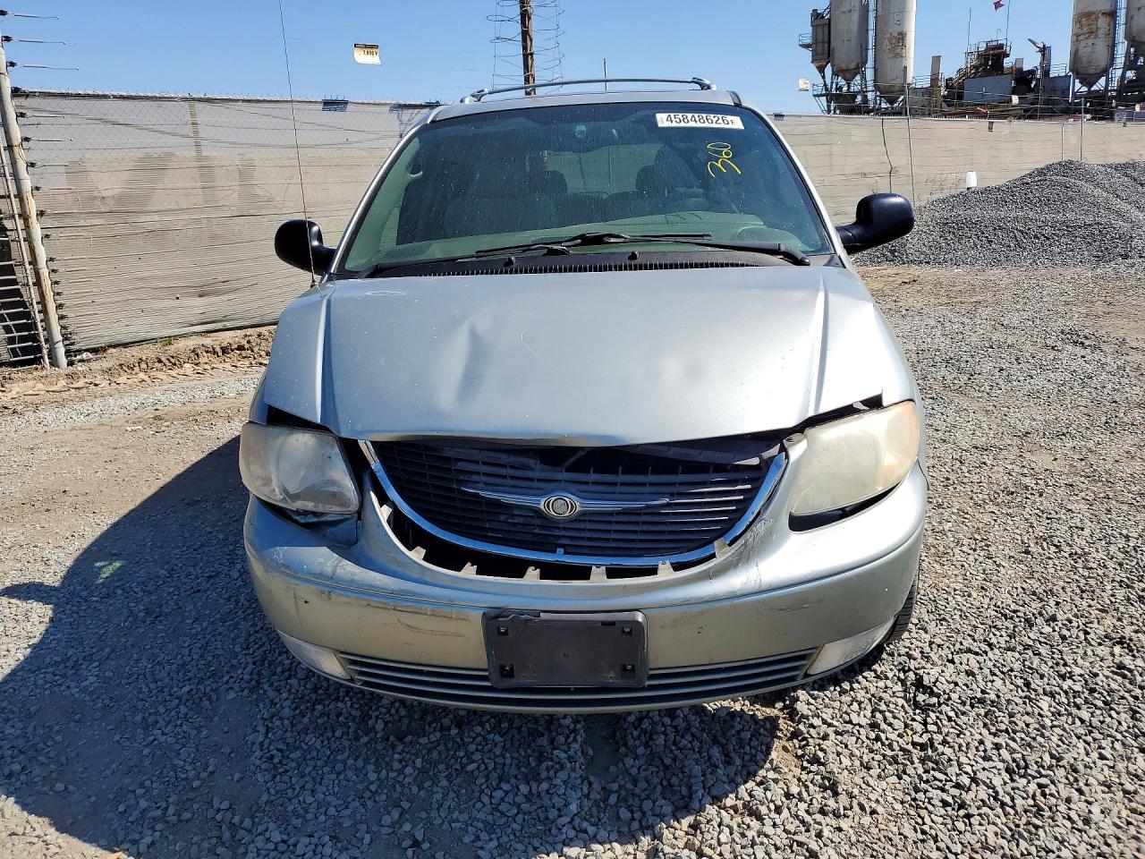 2003 Chrysler Town & Country Limited Silver vin: 2C8GP64L33R211137