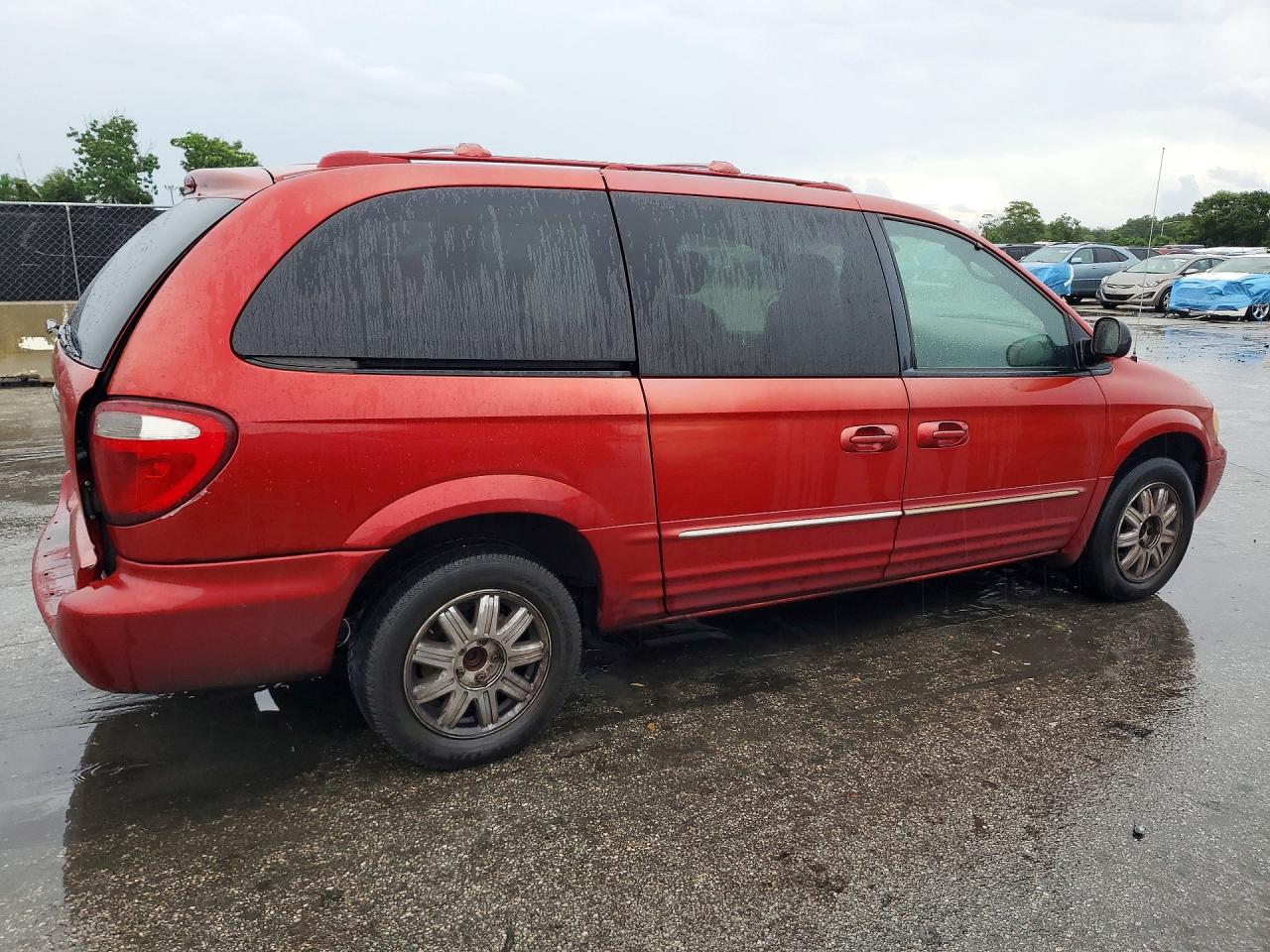 2004 Chrysler Town & Country Limited Red vin: 2C8GP64L34R594336
