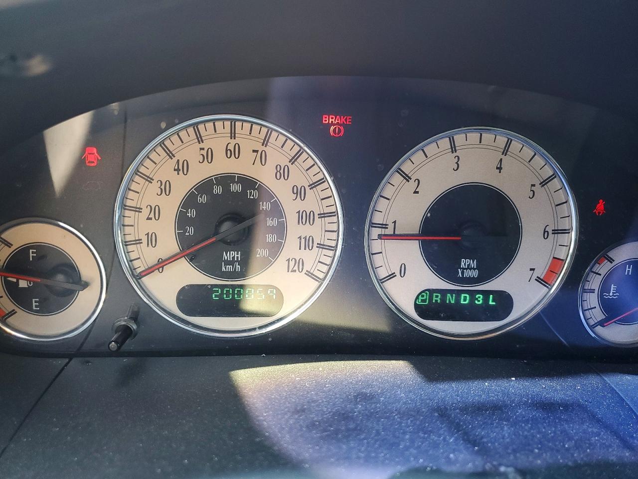 2001 Chrysler Town & Country Limited Красный vin: 2C8GP64L41R359942
