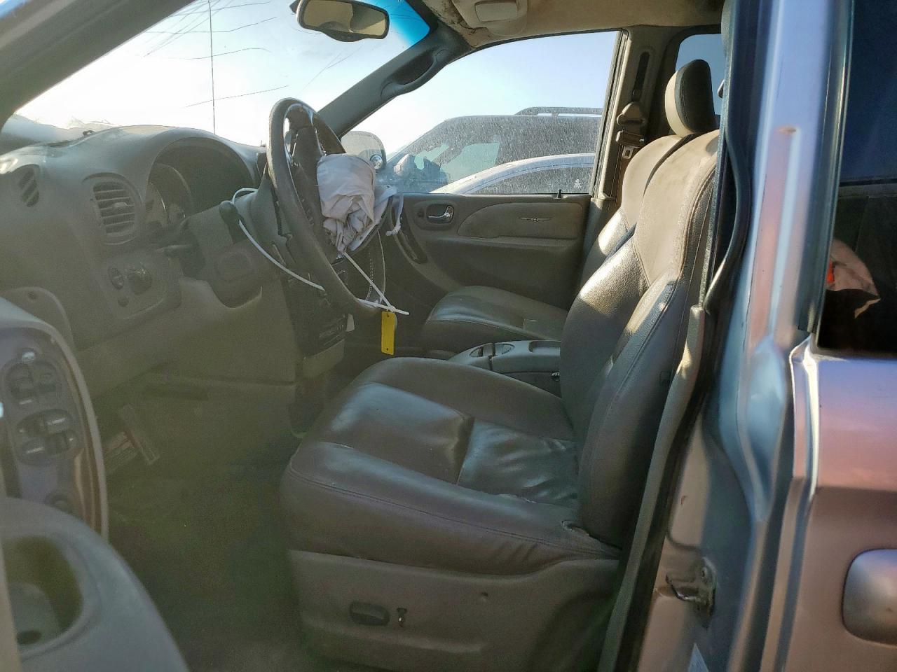 2003 Chrysler Town & Country Limited Silver vin: 2C8GP64L43R347311