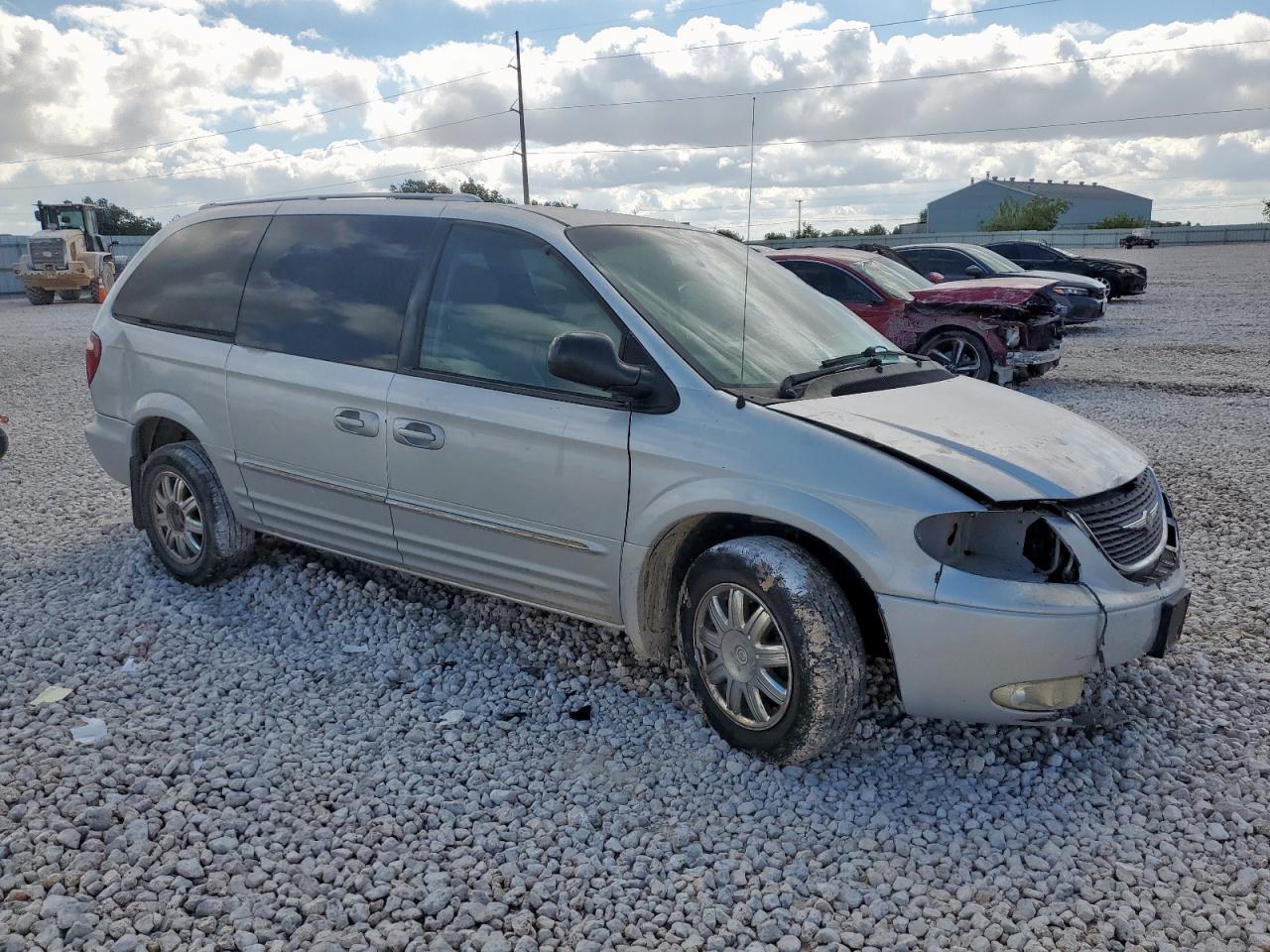 2003 Chrysler Town & Country Limited Silver vin: 2C8GP64L43R347311