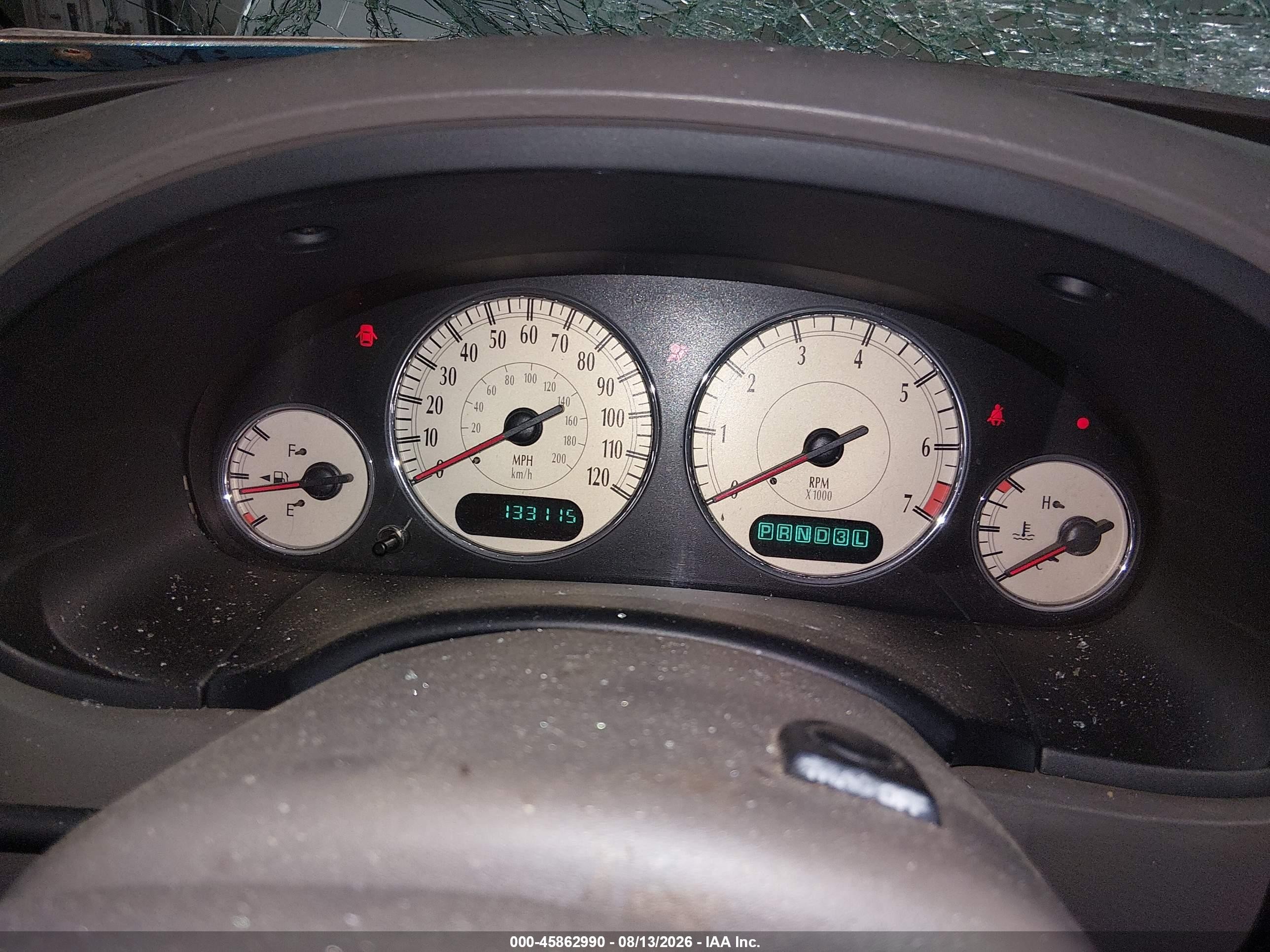 2003 Chrysler Town & Country Limited Серебряный vin: 2C8GP64L43R362603