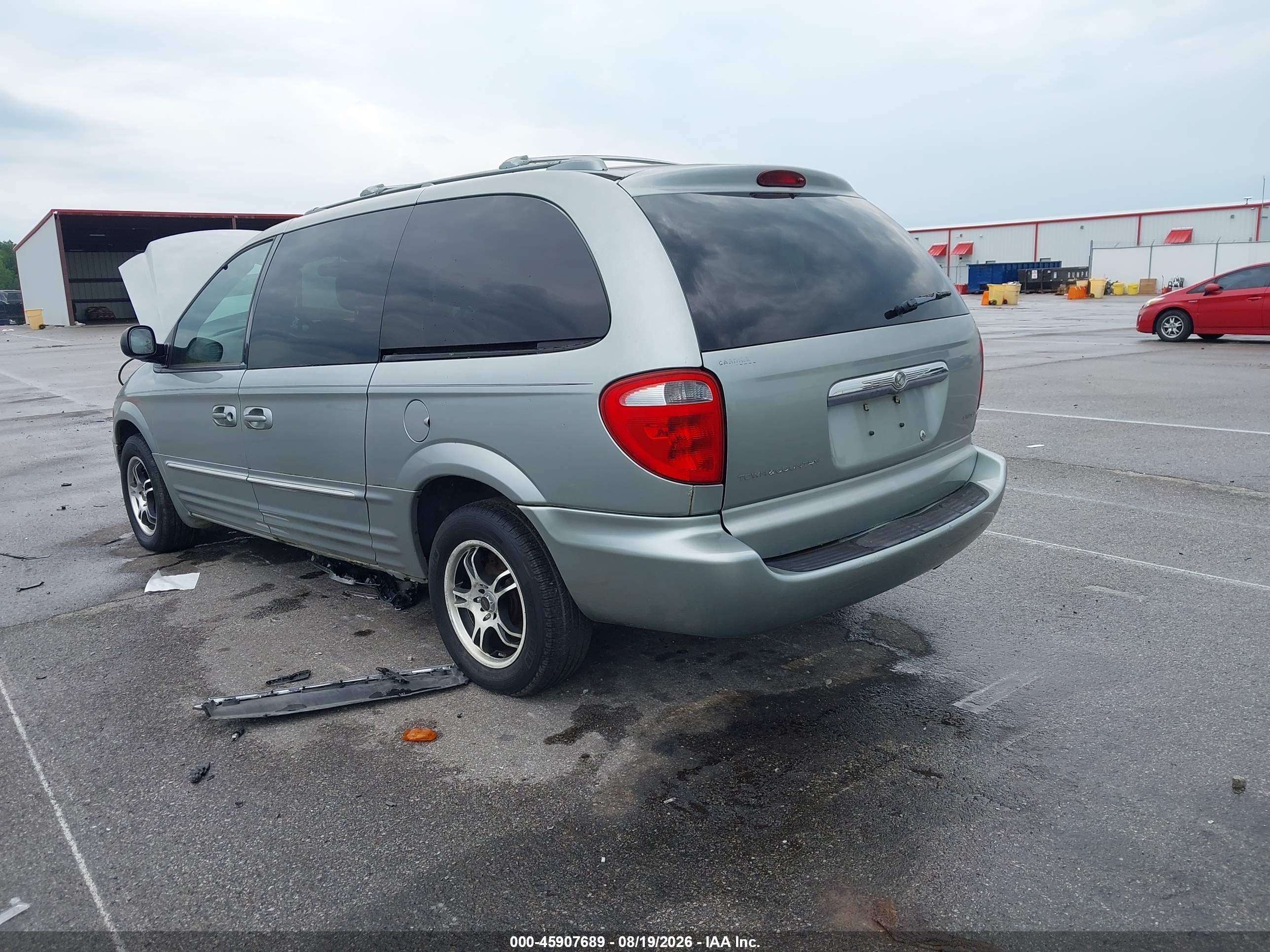 2003 Chrysler Town & Country Limited Silver vin: 2C8GP64L53R215545