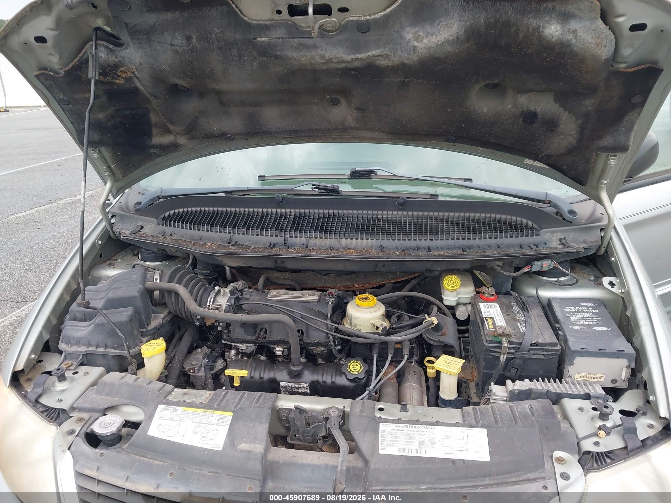 2003 Chrysler Town & Country Limited Silver vin: 2C8GP64L53R215545