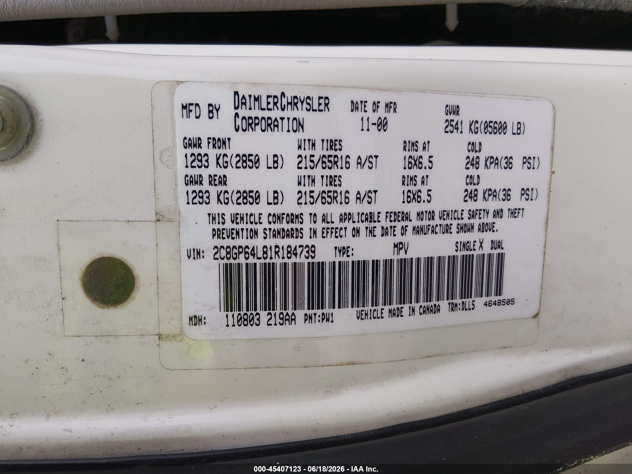 2001 Chrysler Town & Country Limited Белый vin: 2C8GP64L81R184739