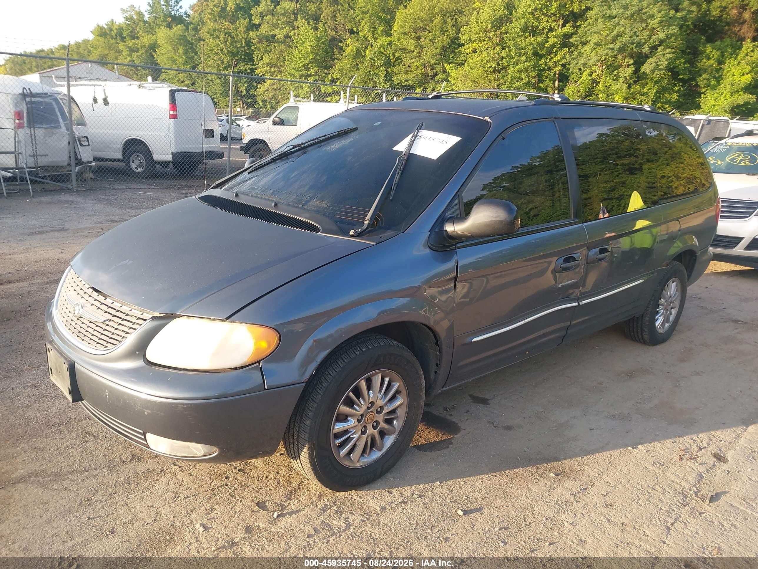 2002 Chrysler Town & Country Limited Blue vin: 2C8GP64L82R564343
