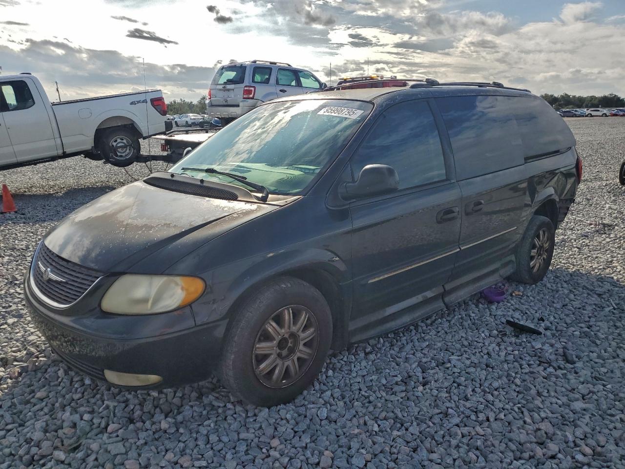 2003 Chrysler Town & Country Limited Black vin: 2C8GP64L83R360367