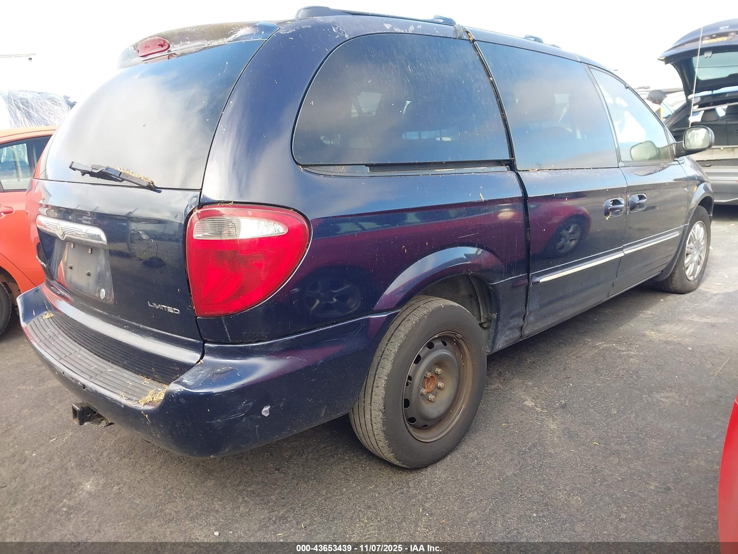 2004 Chrysler Town & Country Limited Dark Blue vin: 2C8GP64L84R534553