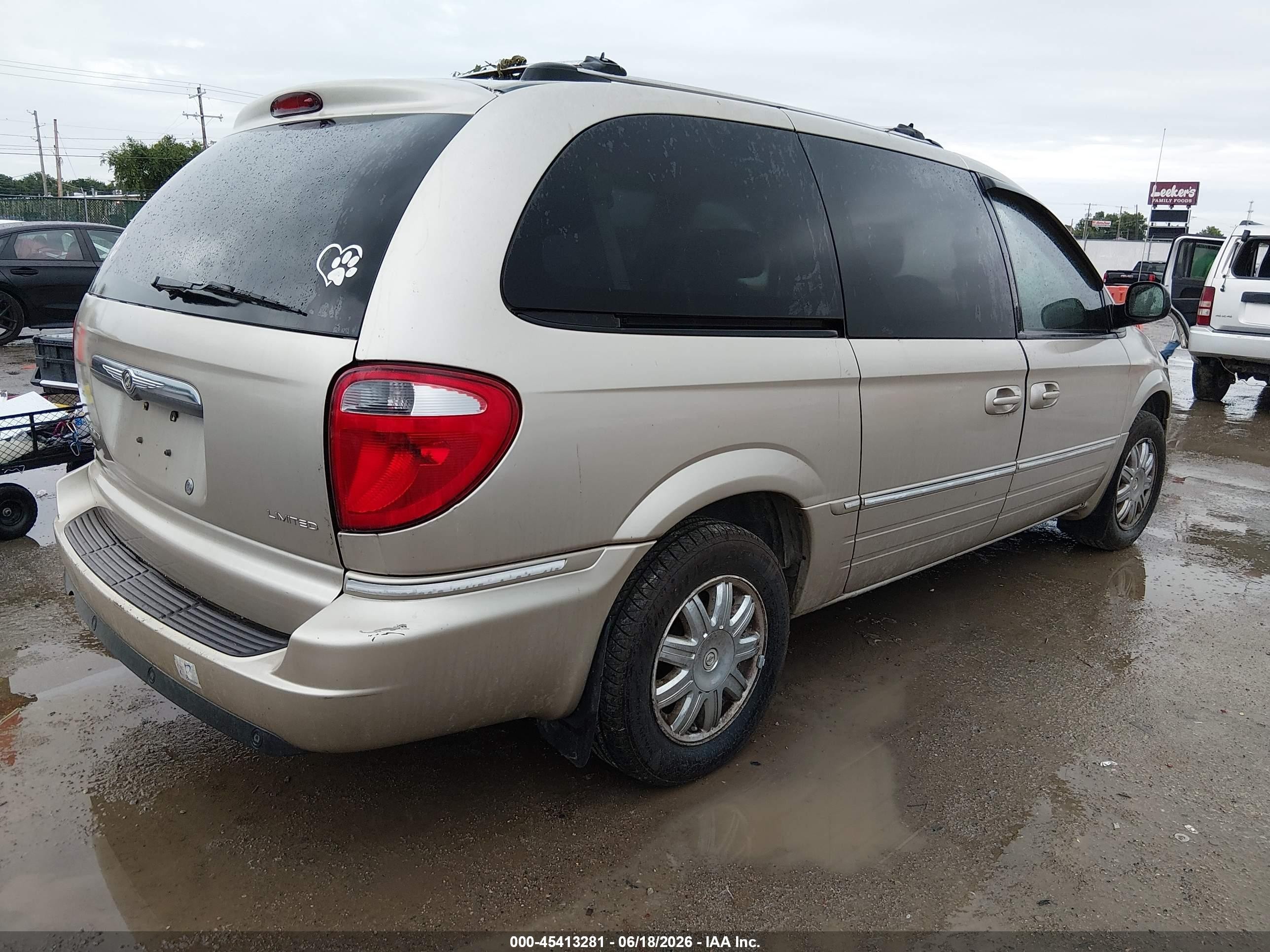 2005 Chrysler Town & Country Limited Champagne vin: 2C8GP64L85R123638