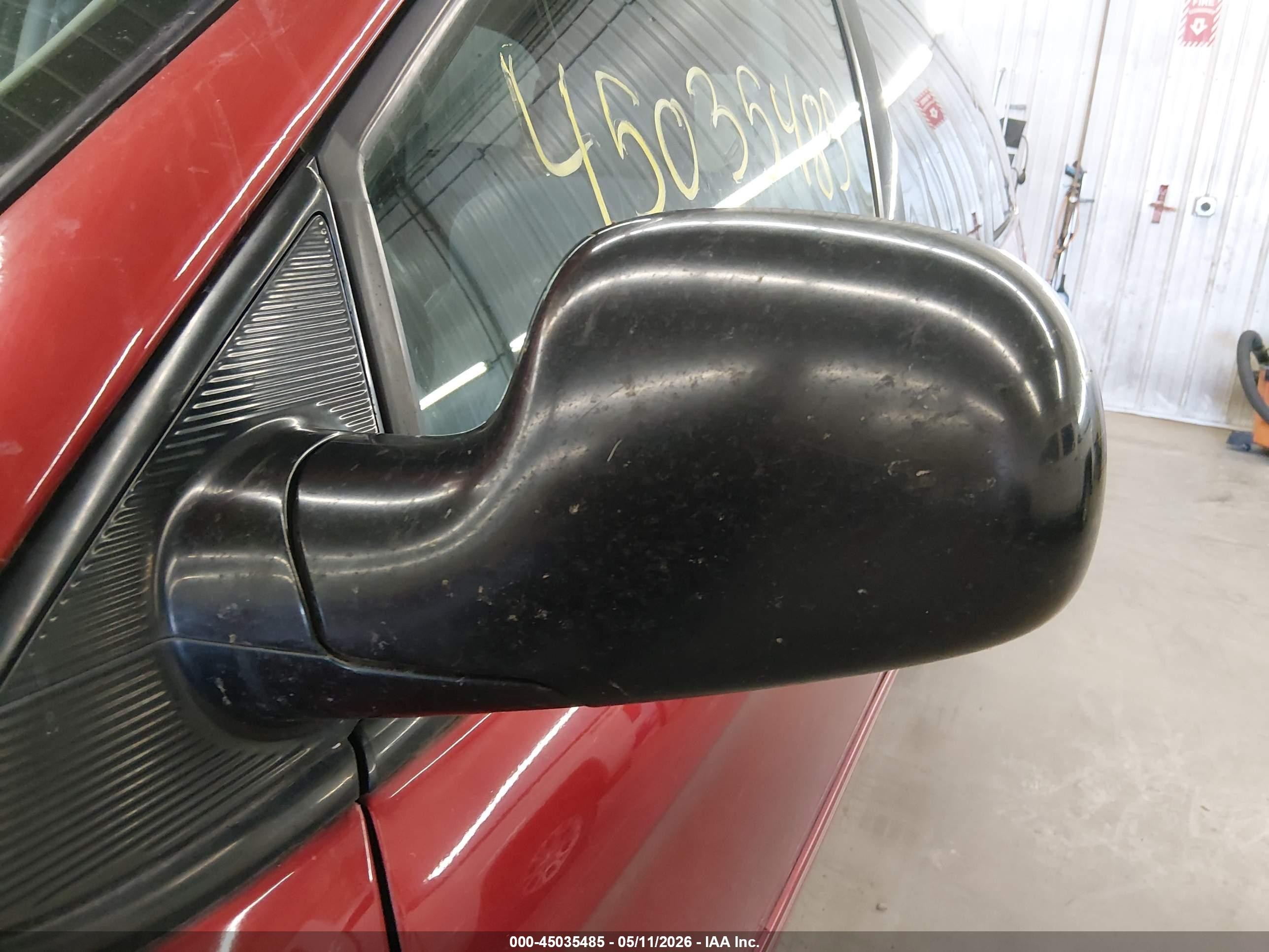 2005 Chrysler Town & Country Limited Красный vin: 2C8GP64L85R196654