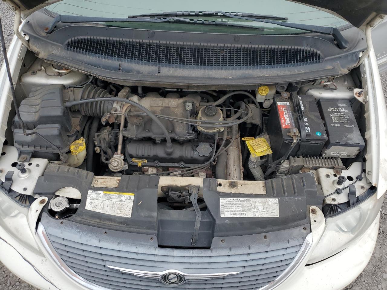 2001 Chrysler Town & Country Limited Silver vin: 2C8GP64L91R331456