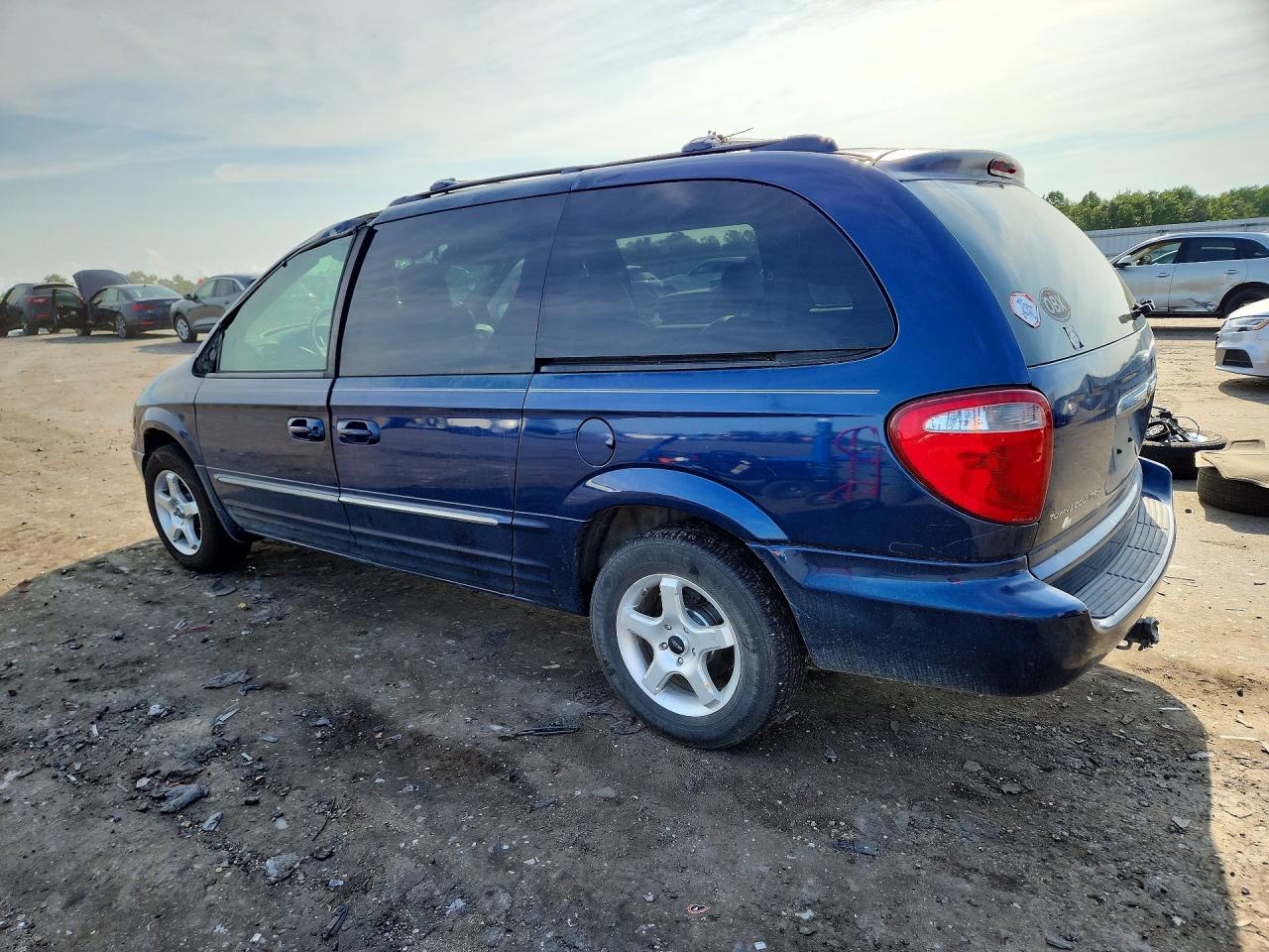 2003 Chrysler Town & Country Limited Blue vin: 2C8GP64L93R105744
