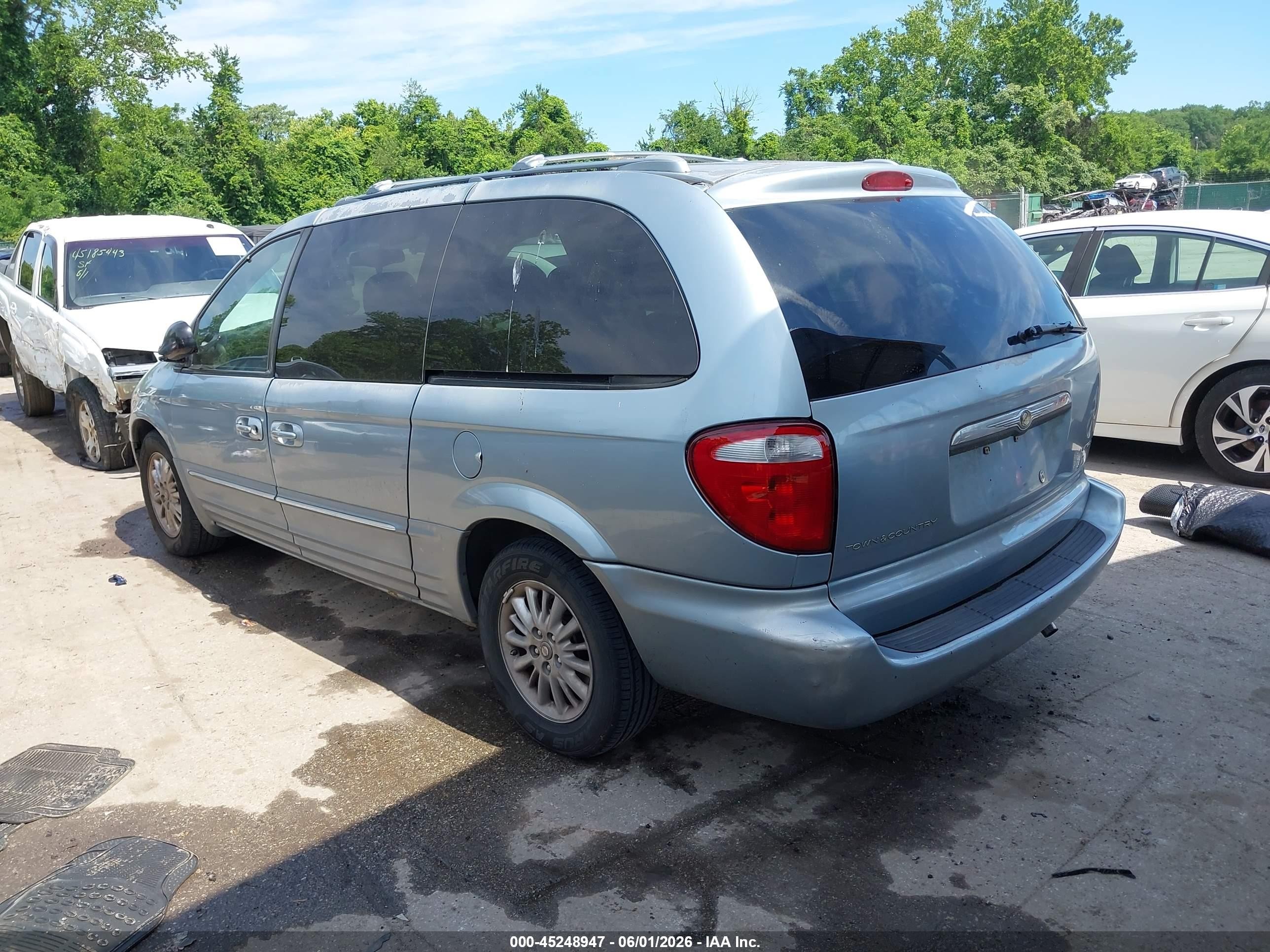 2003 Chrysler Town & Country Limited Light Blue vin: 2C8GP64L93R144673