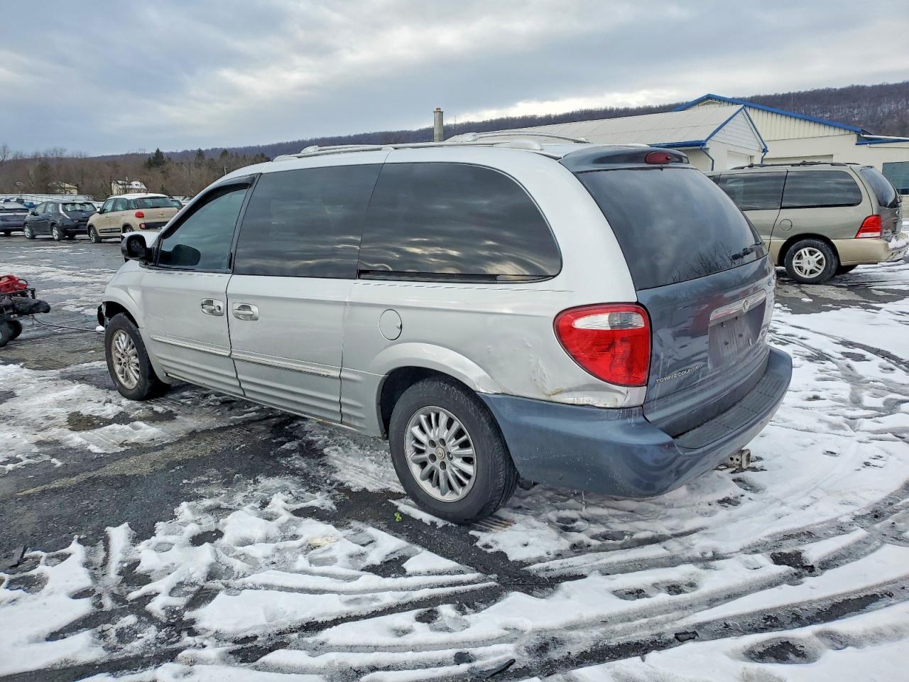 2003 Chrysler Town & Country Limited Silver vin: 2C8GP64LX3R248136
