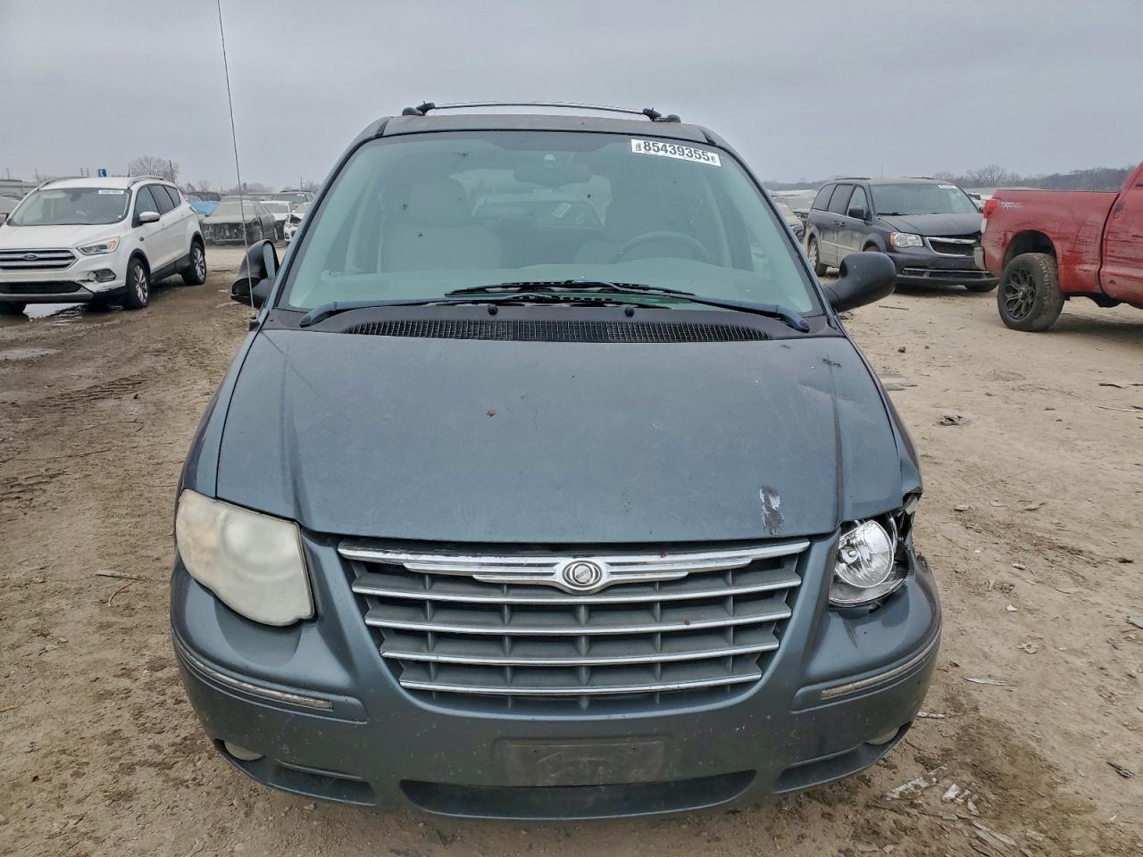 2005 Chrysler Town & Country Limited Green vin: 2C8GP64LX5R457475