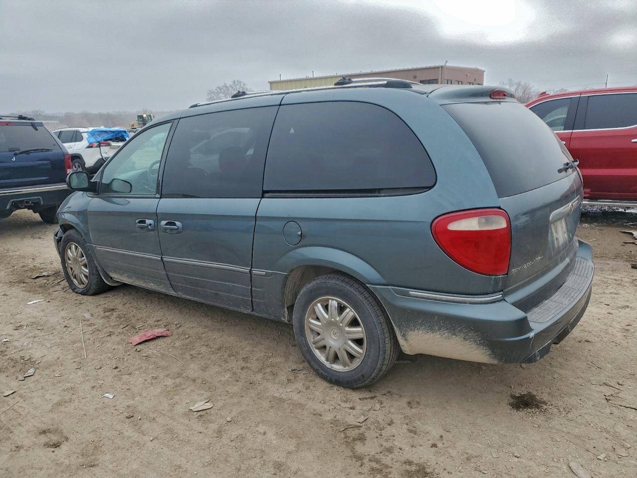 2005 Chrysler Town & Country Limited Green vin: 2C8GP64LX5R457475