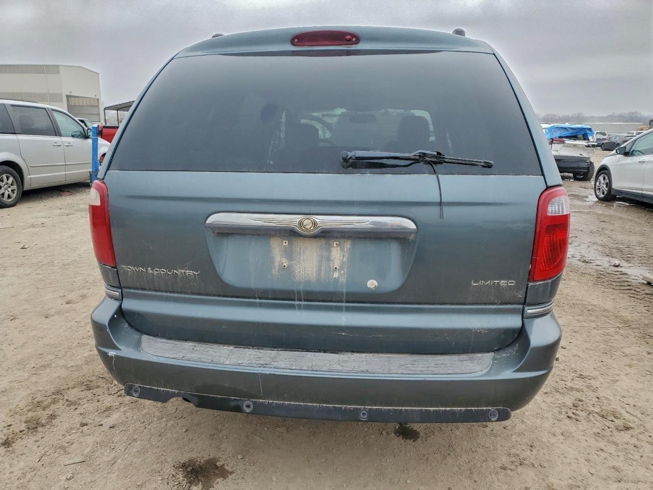 2005 Chrysler Town & Country Limited Green vin: 2C8GP64LX5R457475