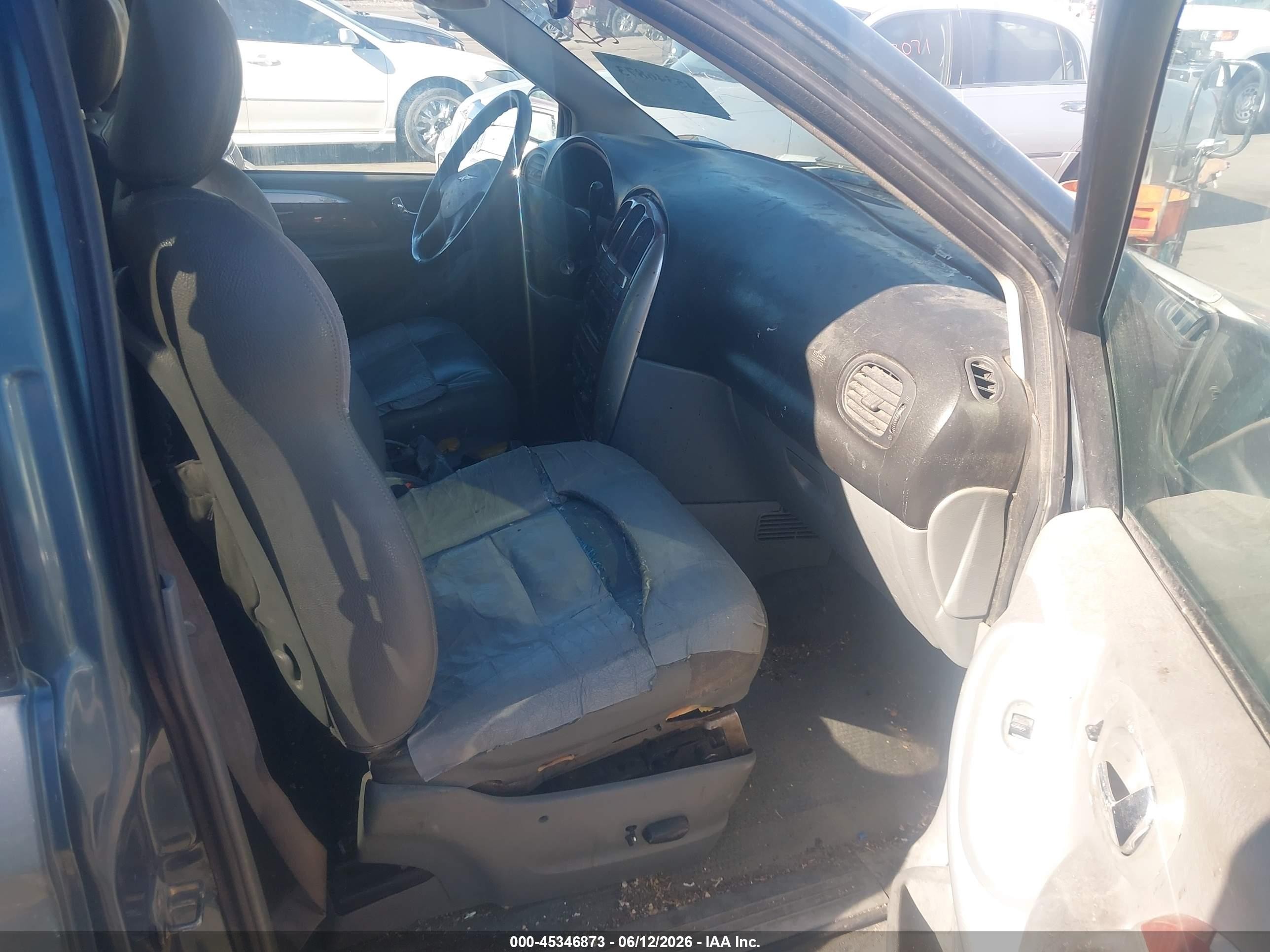 2005 Chrysler Town & Country Limited Green vin: 2C8GP64LX5R479329
