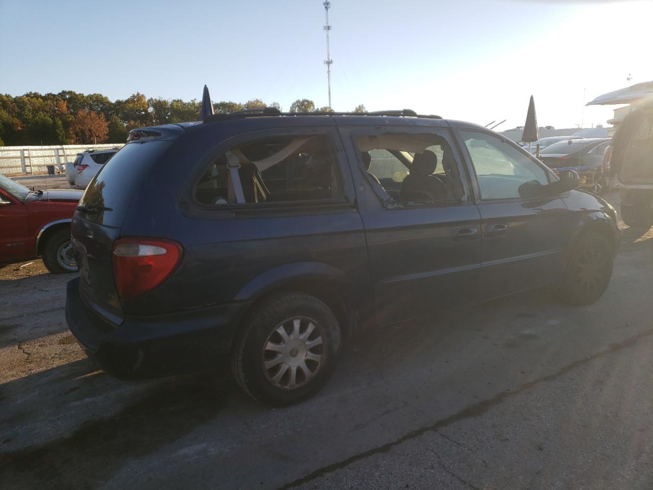 2003 Chrysler Town & Country Ex Синий vin: 2C8GP74L83R118488